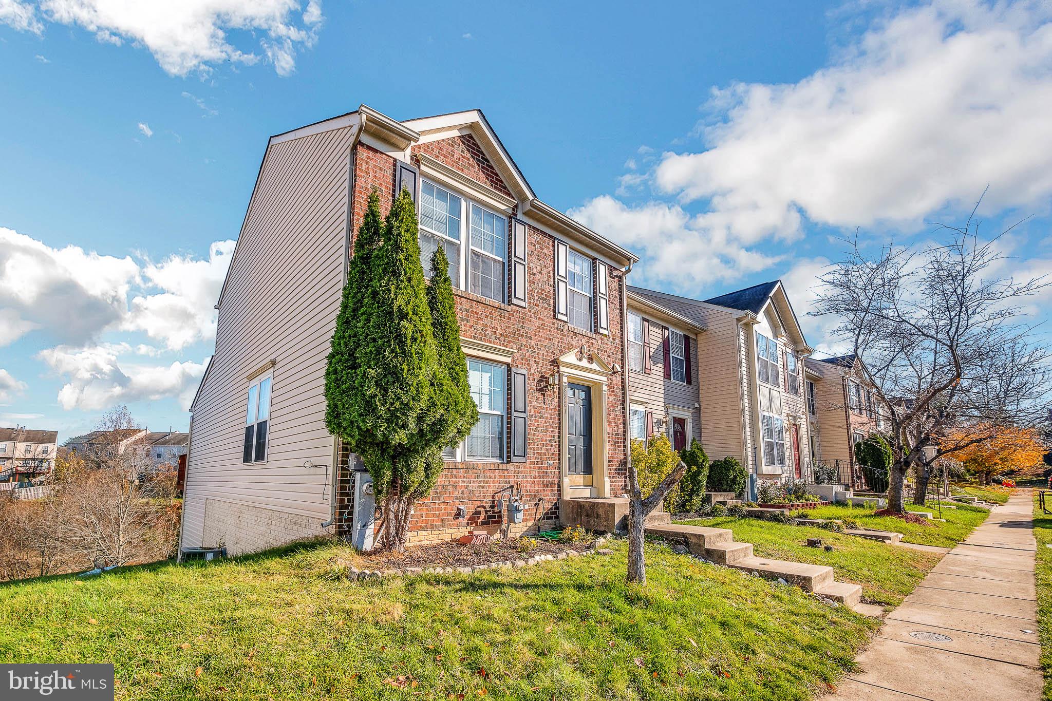 COLLEGE - Residential