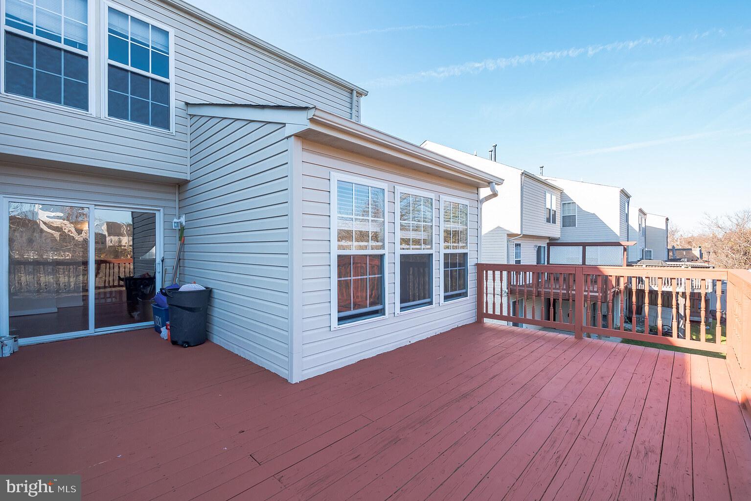 COLLEGE - Residential