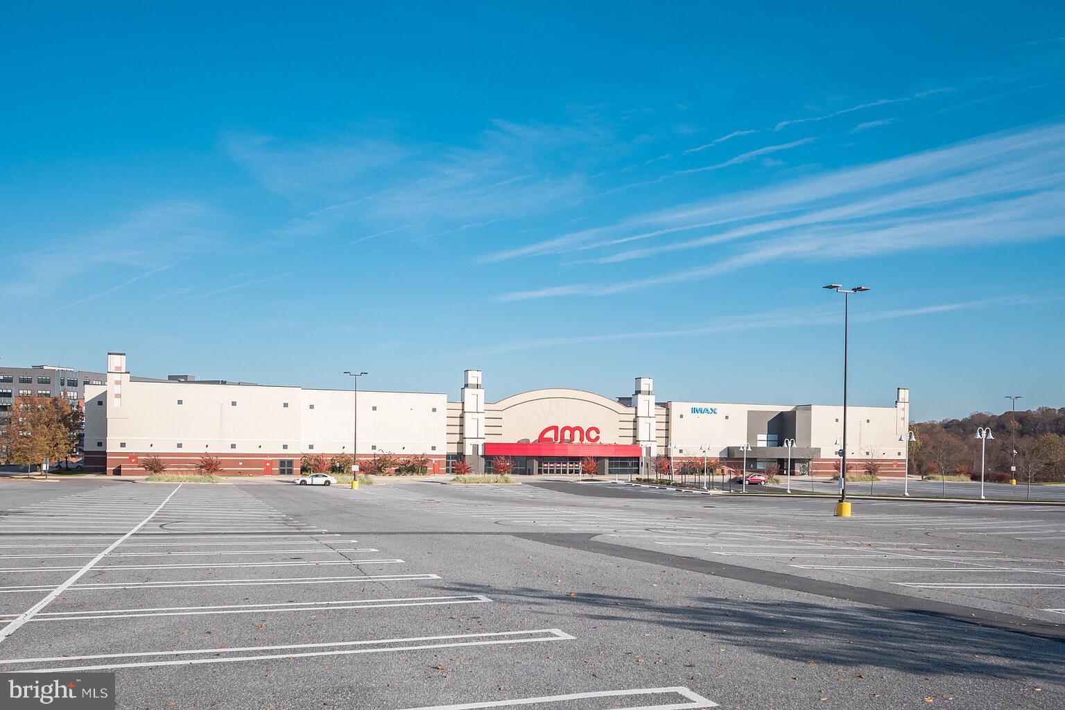 COLLEGE - Residential