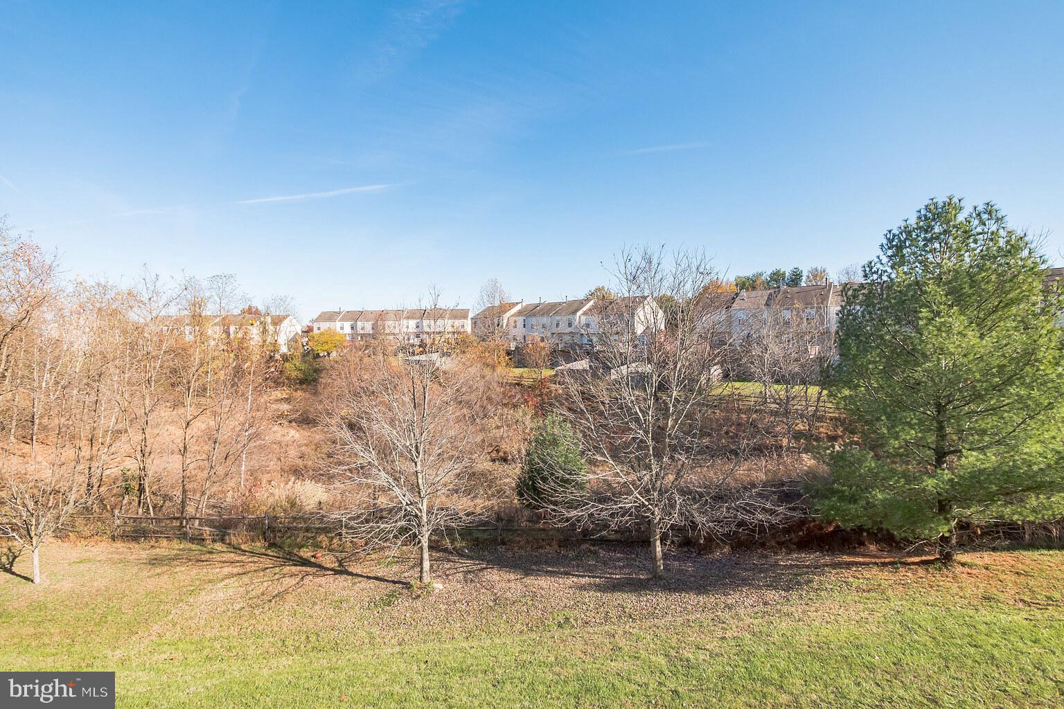 COLLEGE - Residential