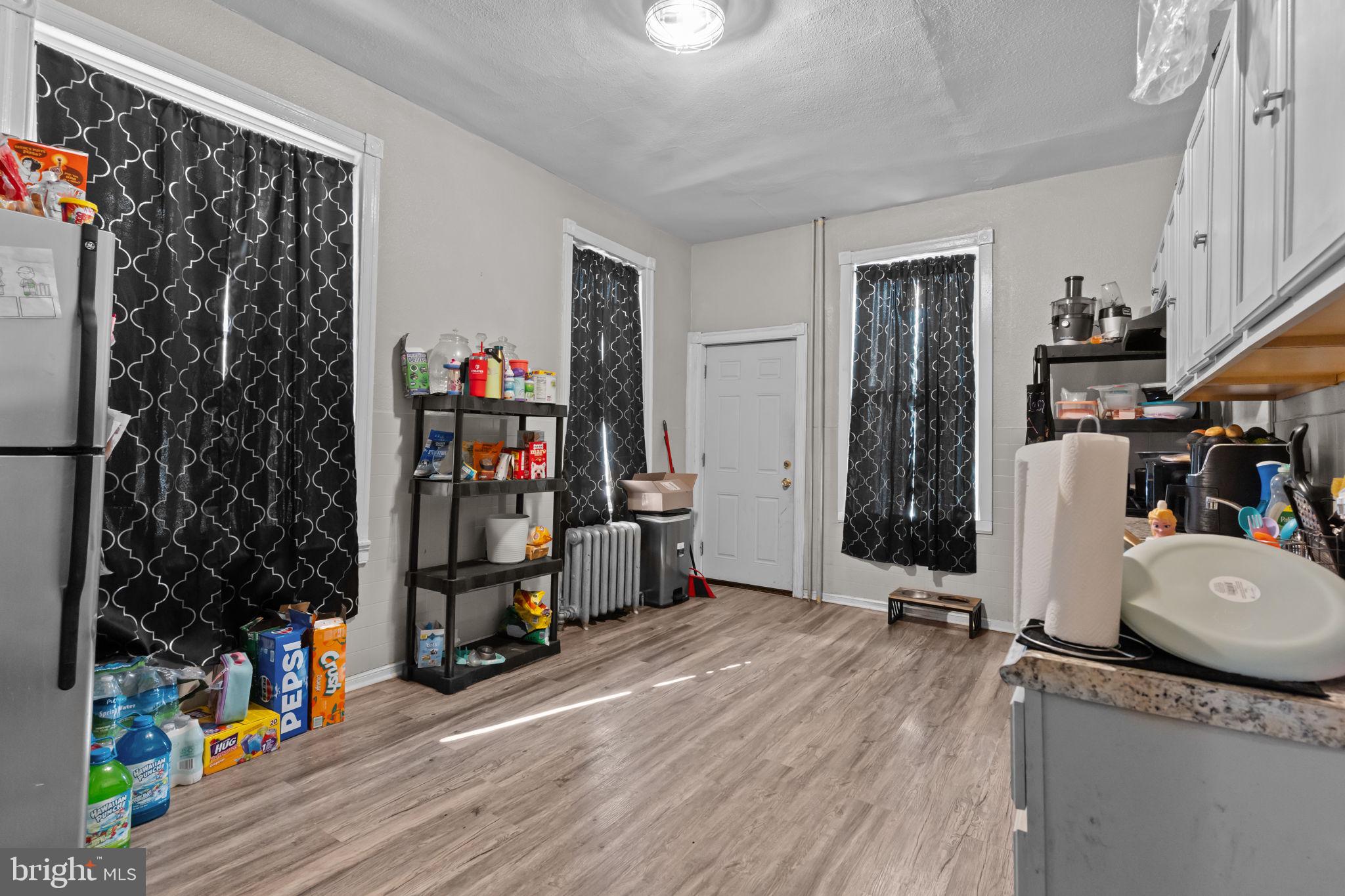 PHILADELPHIA (NORTHEAST) - Residential