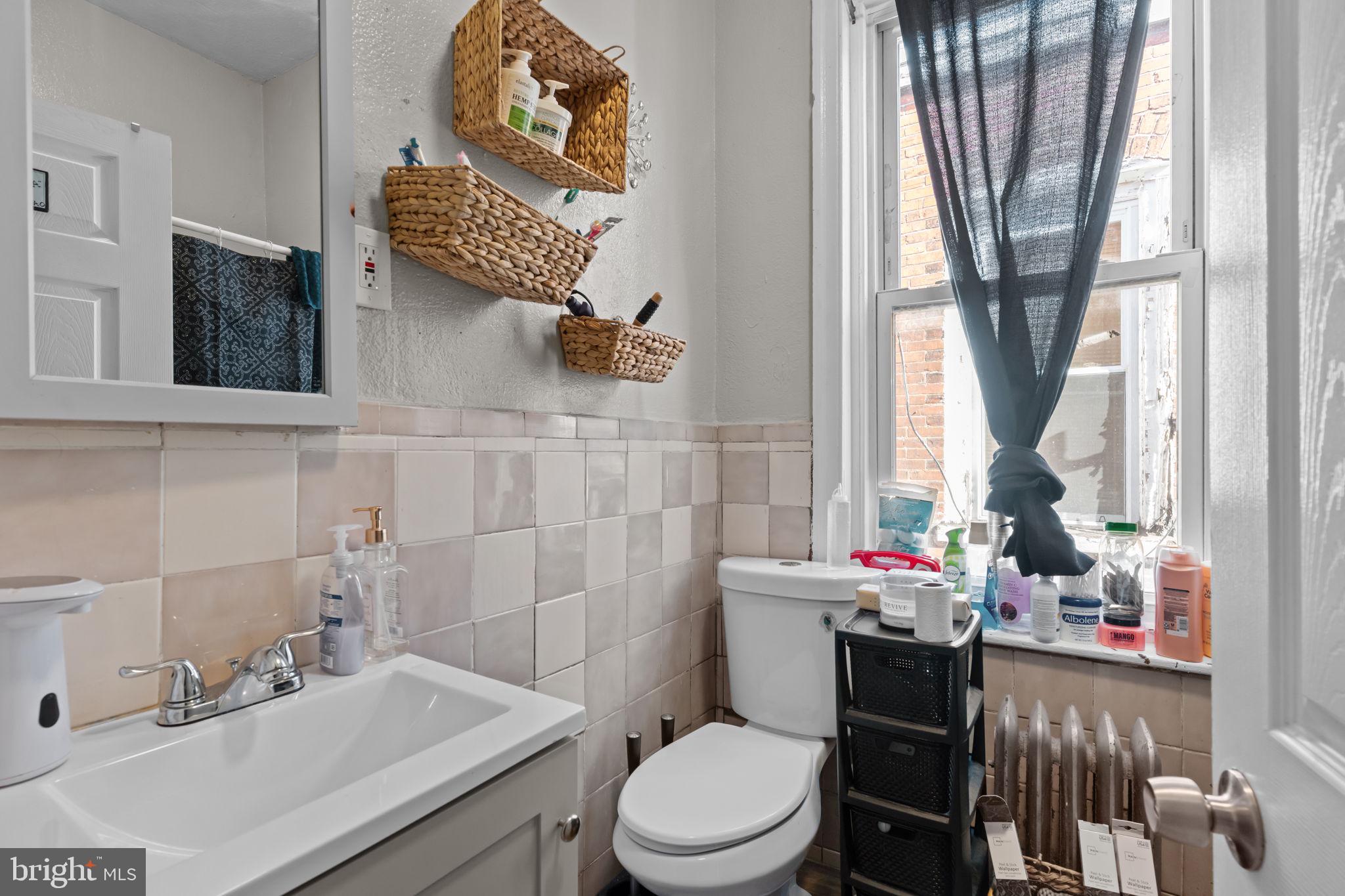 PHILADELPHIA (NORTHEAST) - Residential