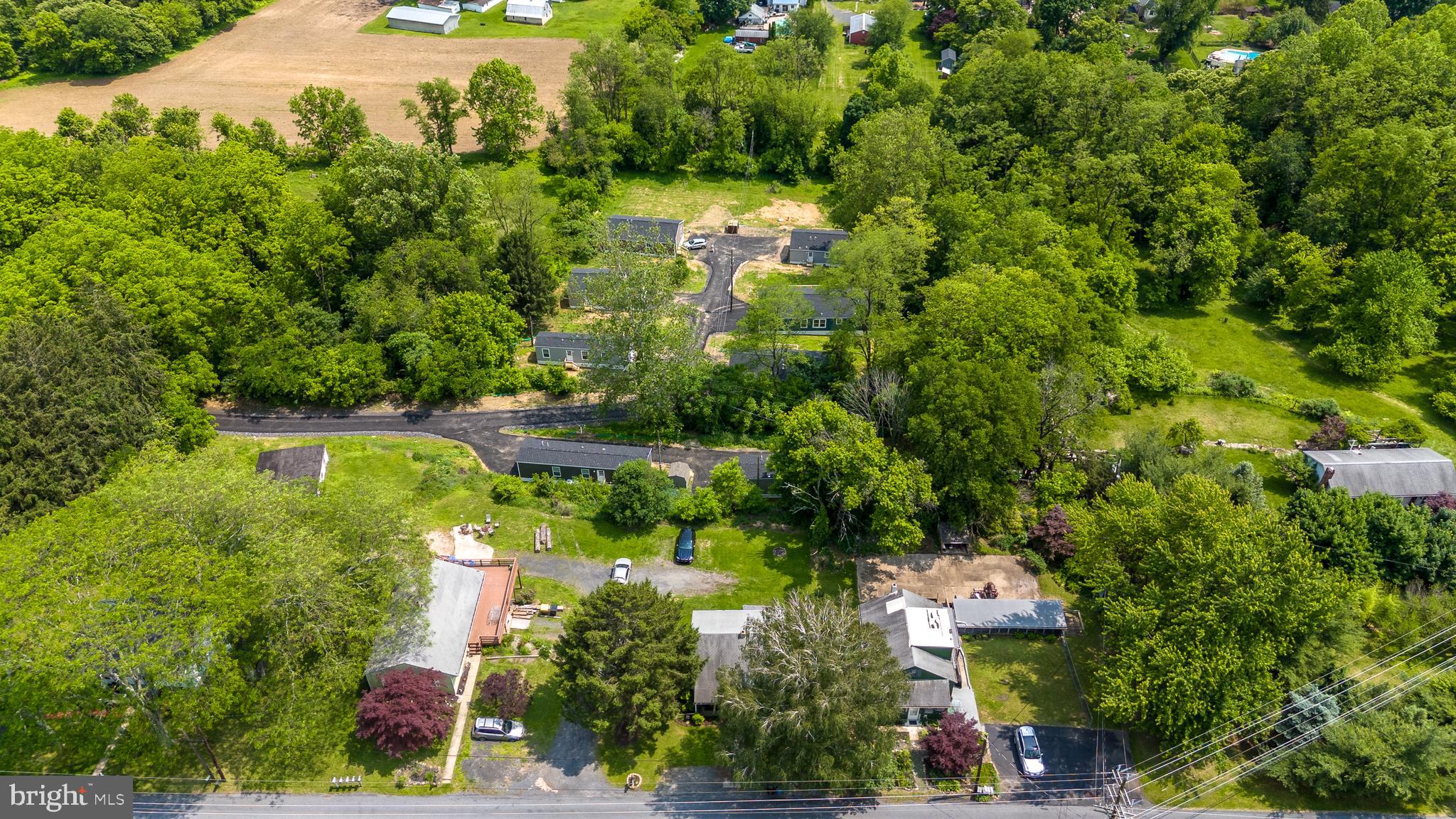 465 ROYAL MANOR ROAD