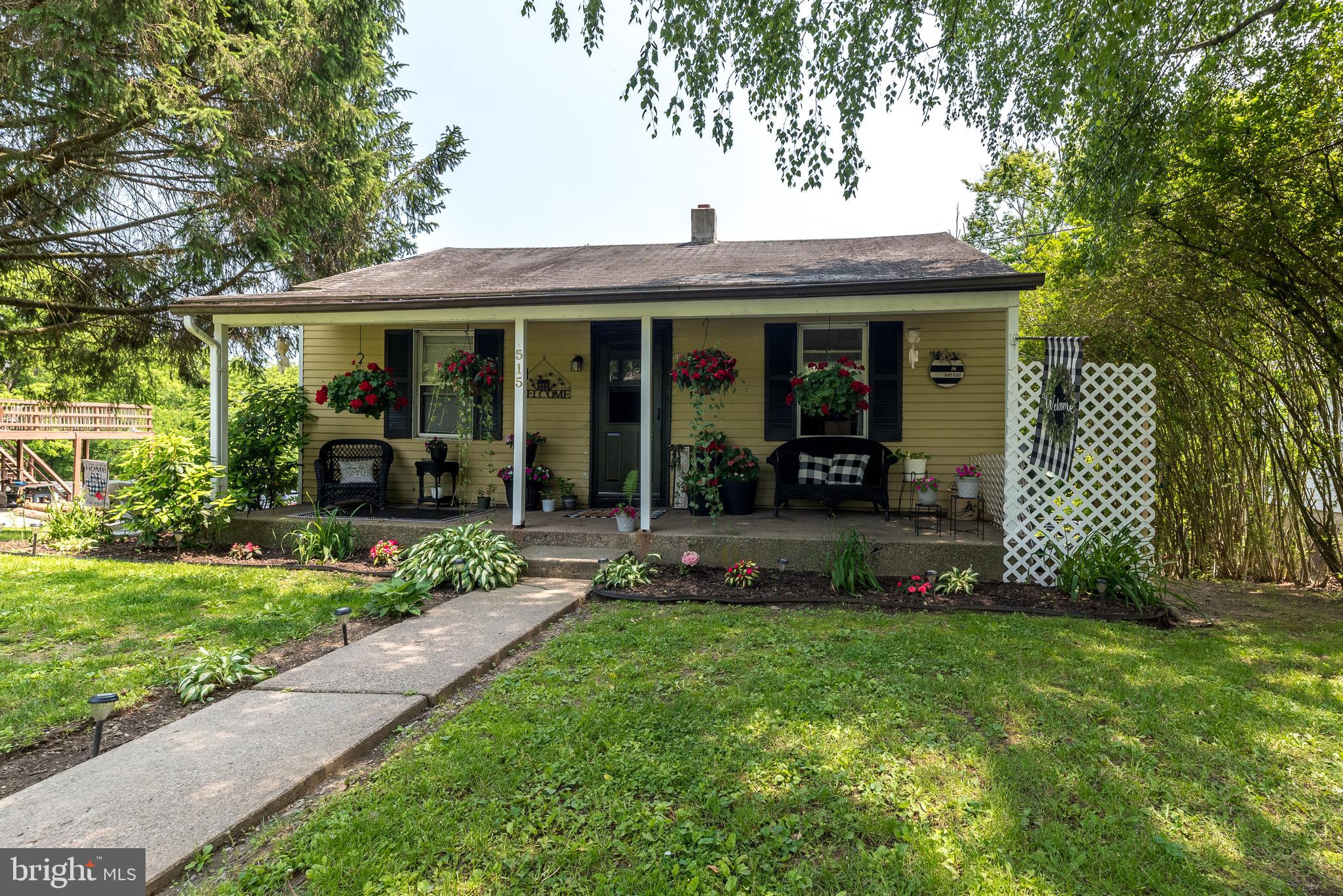 465 ROYAL MANOR ROAD