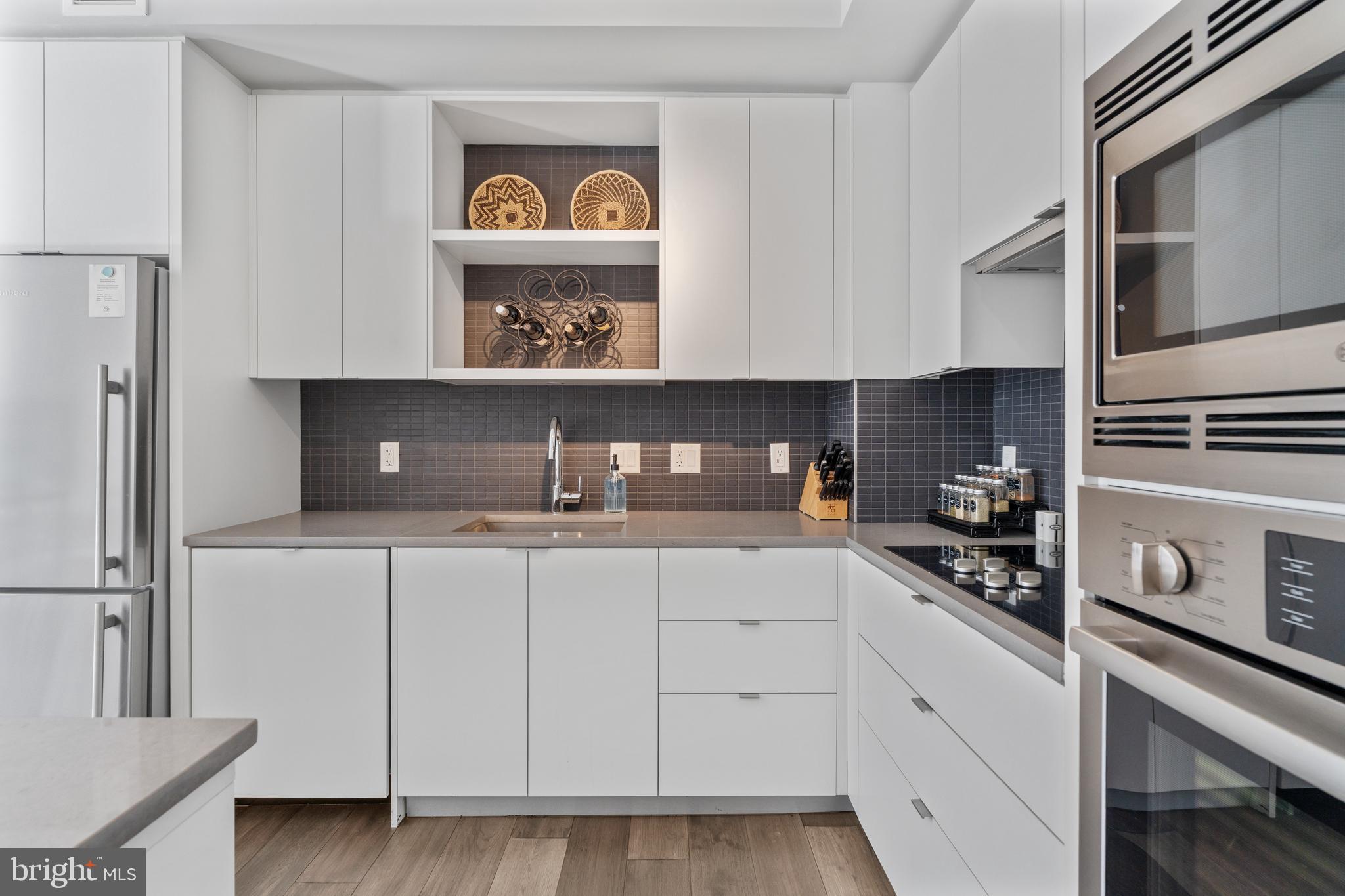 1300 4TH STREET SE 703