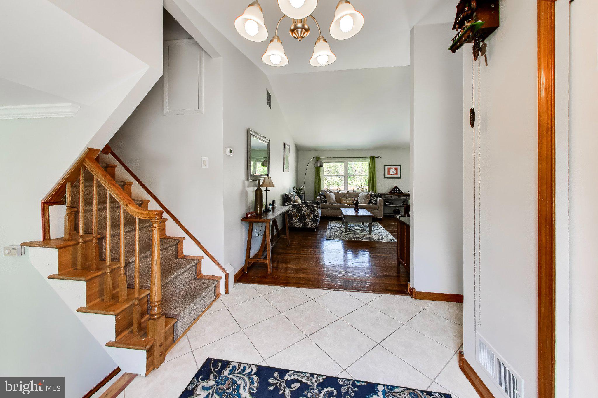 LAYHILL VILLAGE EAST - Residential