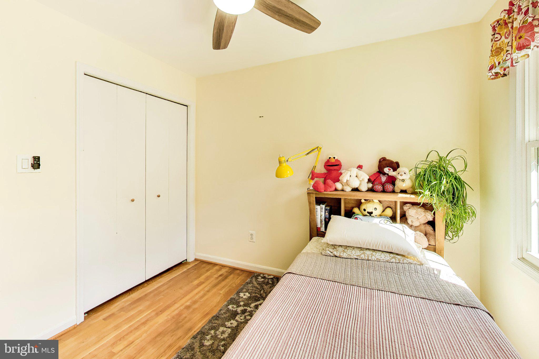 LAYHILL VILLAGE EAST - Residential