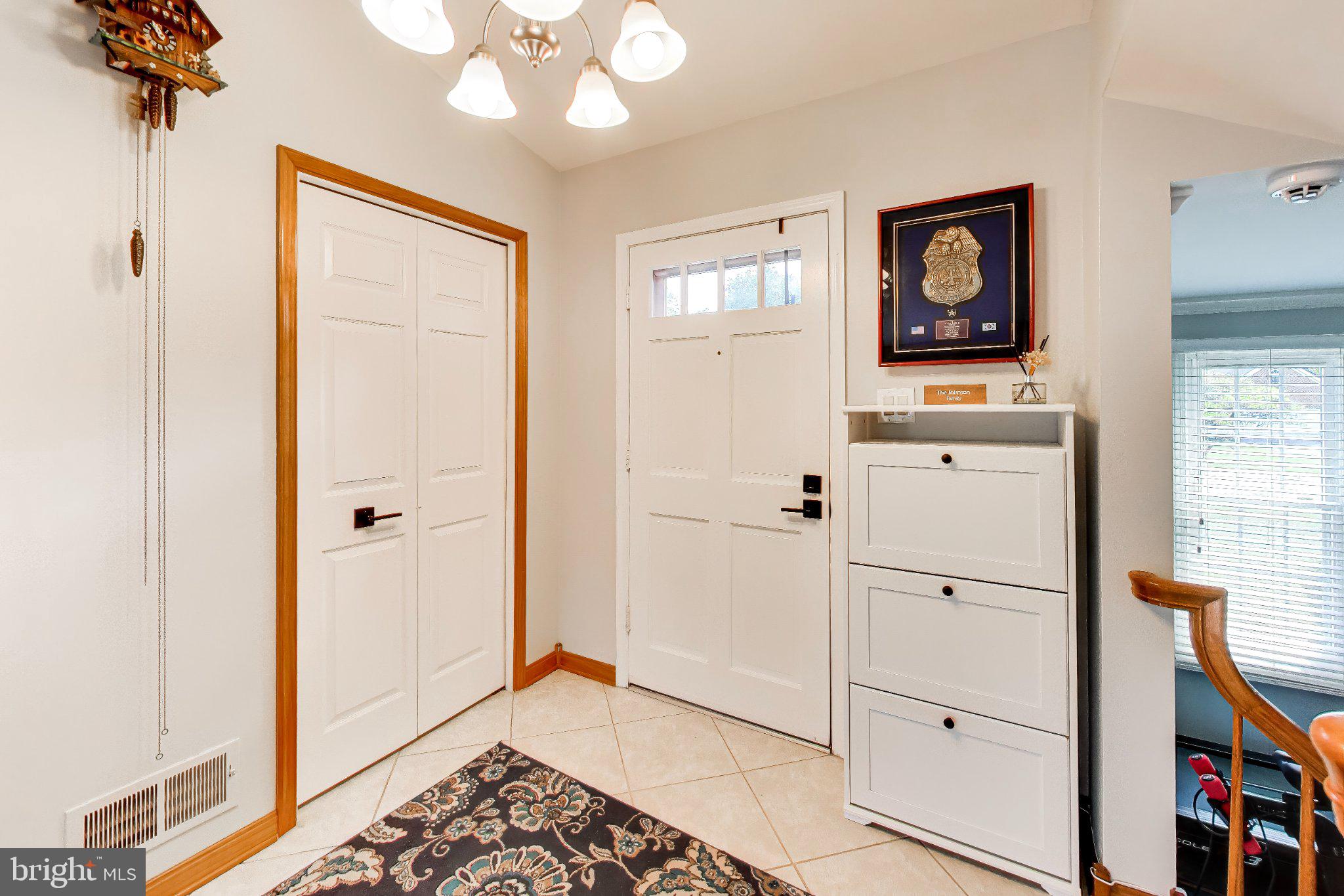 LAYHILL VILLAGE EAST - Residential