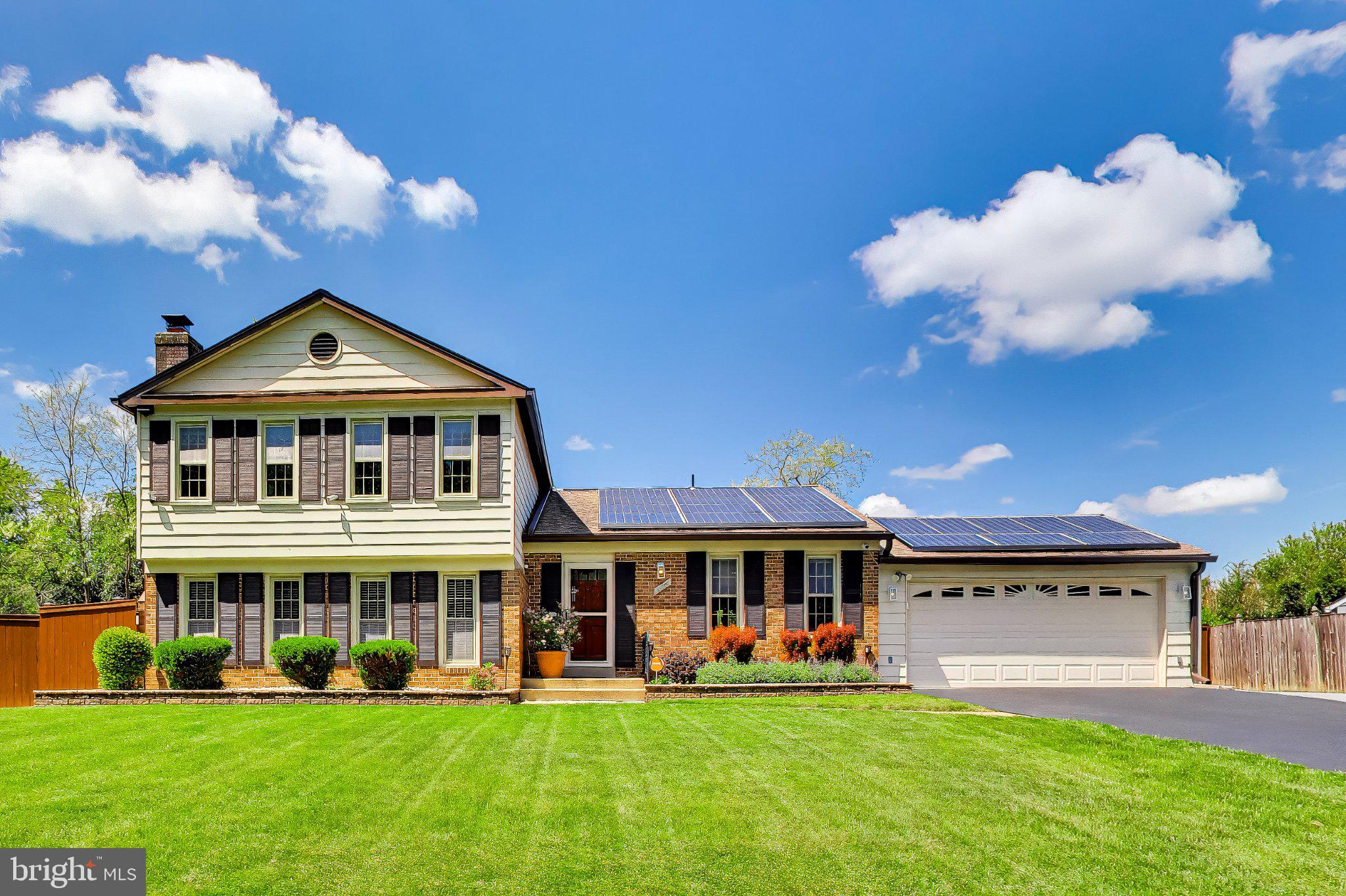LAYHILL VILLAGE EAST - Residential