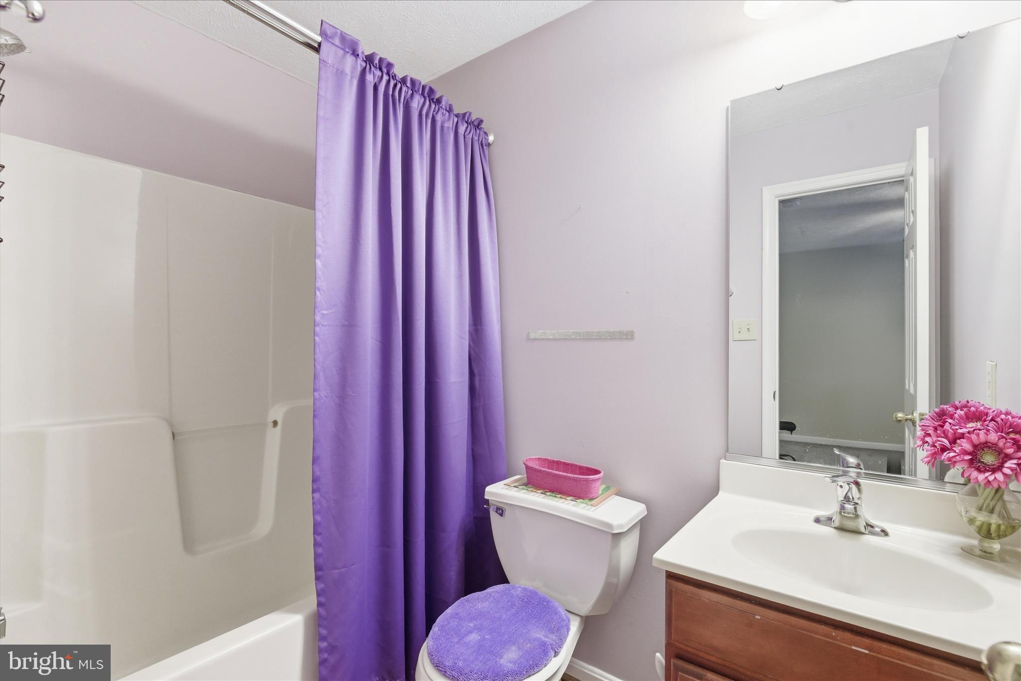 MAPLE BROOKE - Residential