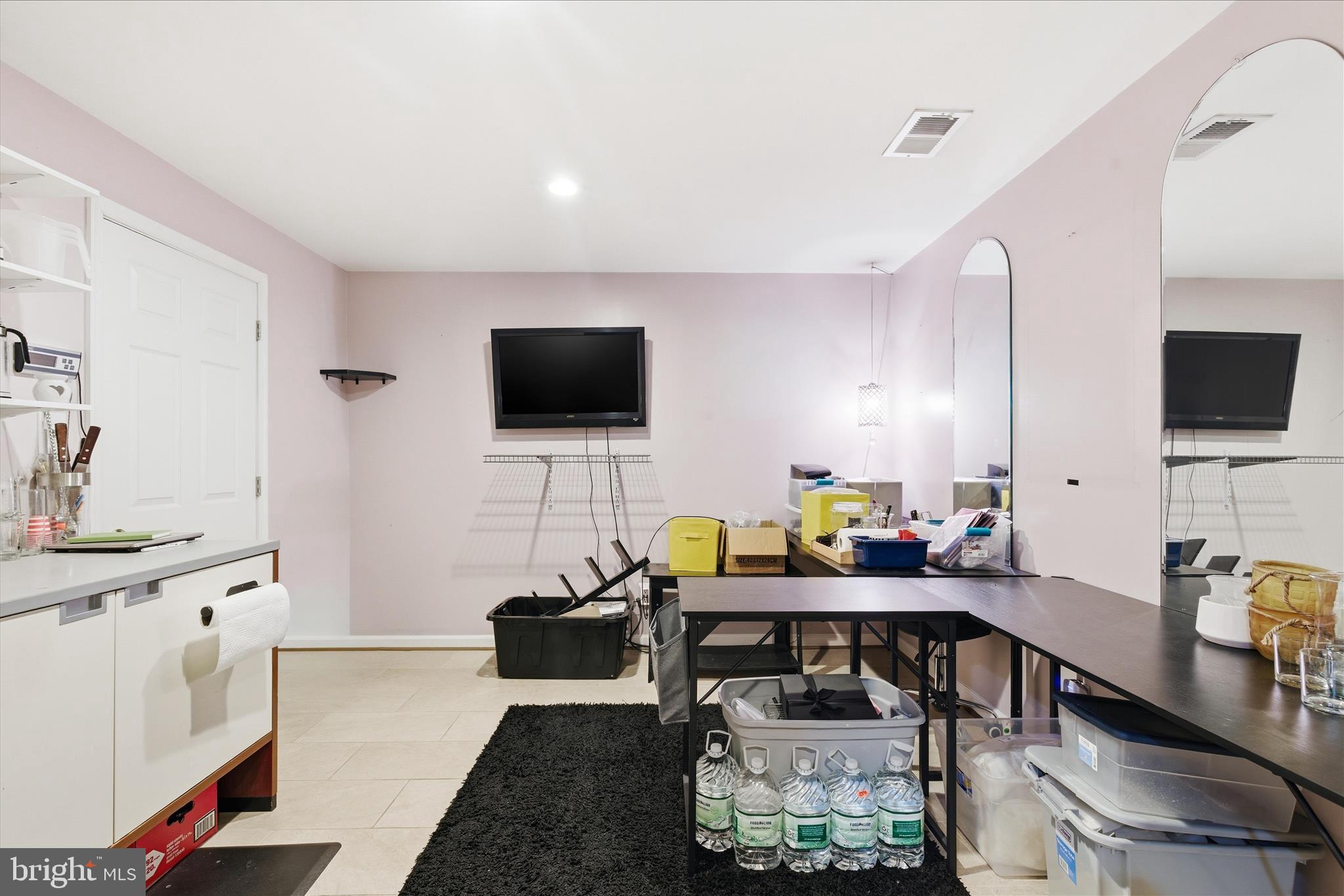 MAPLE BROOKE - Residential