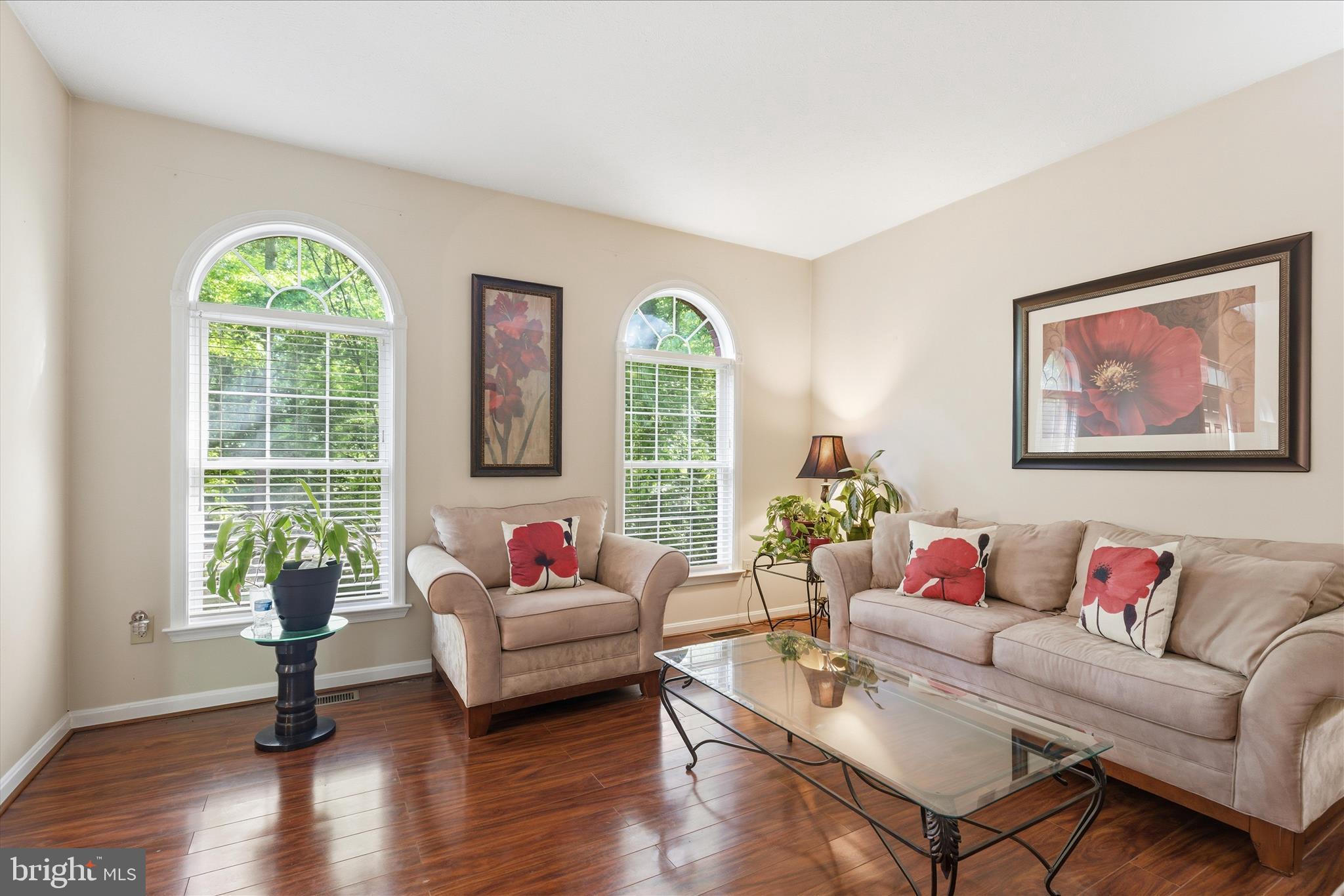 MAPLE BROOKE - Residential