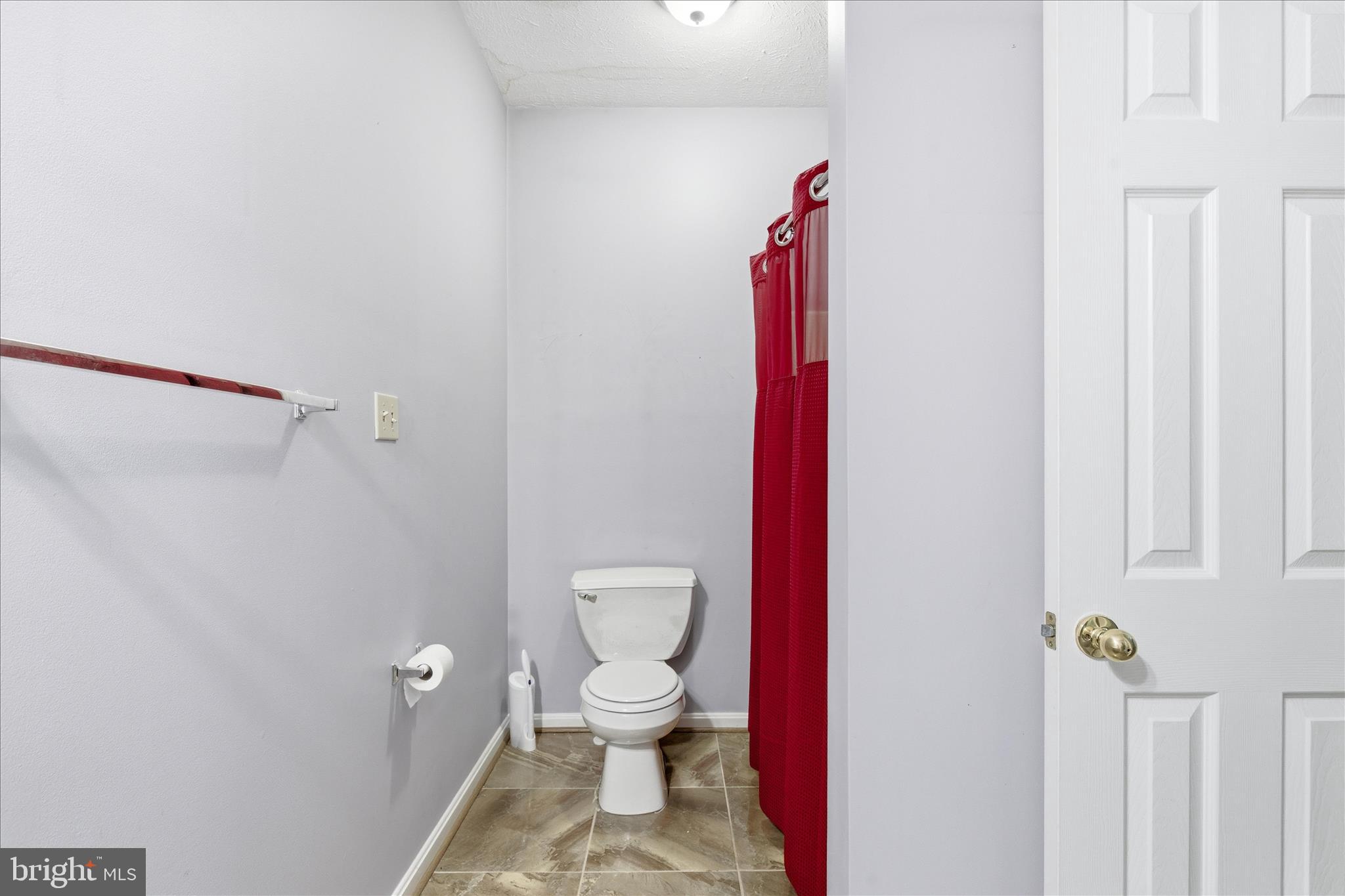 MAPLE BROOKE - Residential