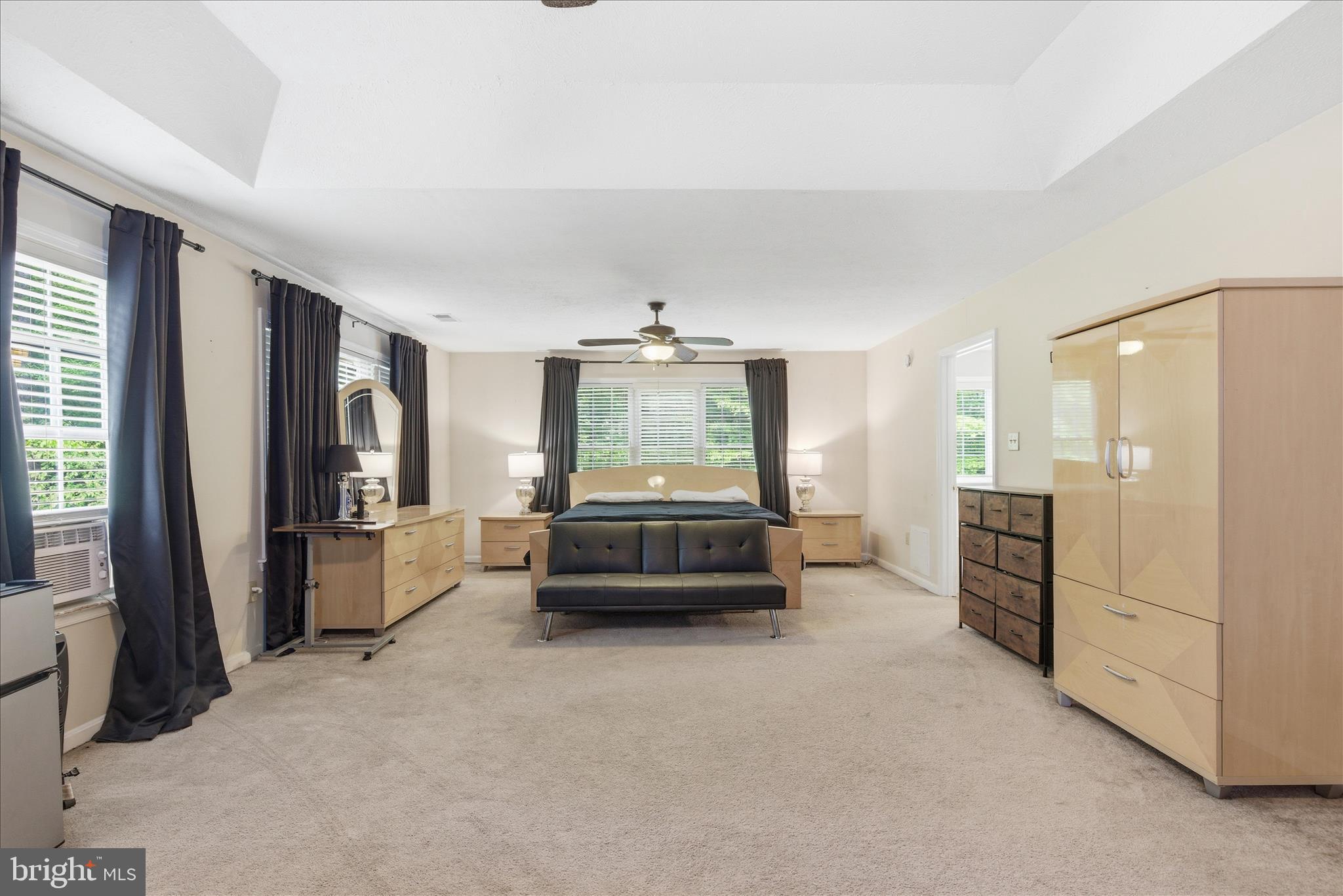 MAPLE BROOKE - Residential