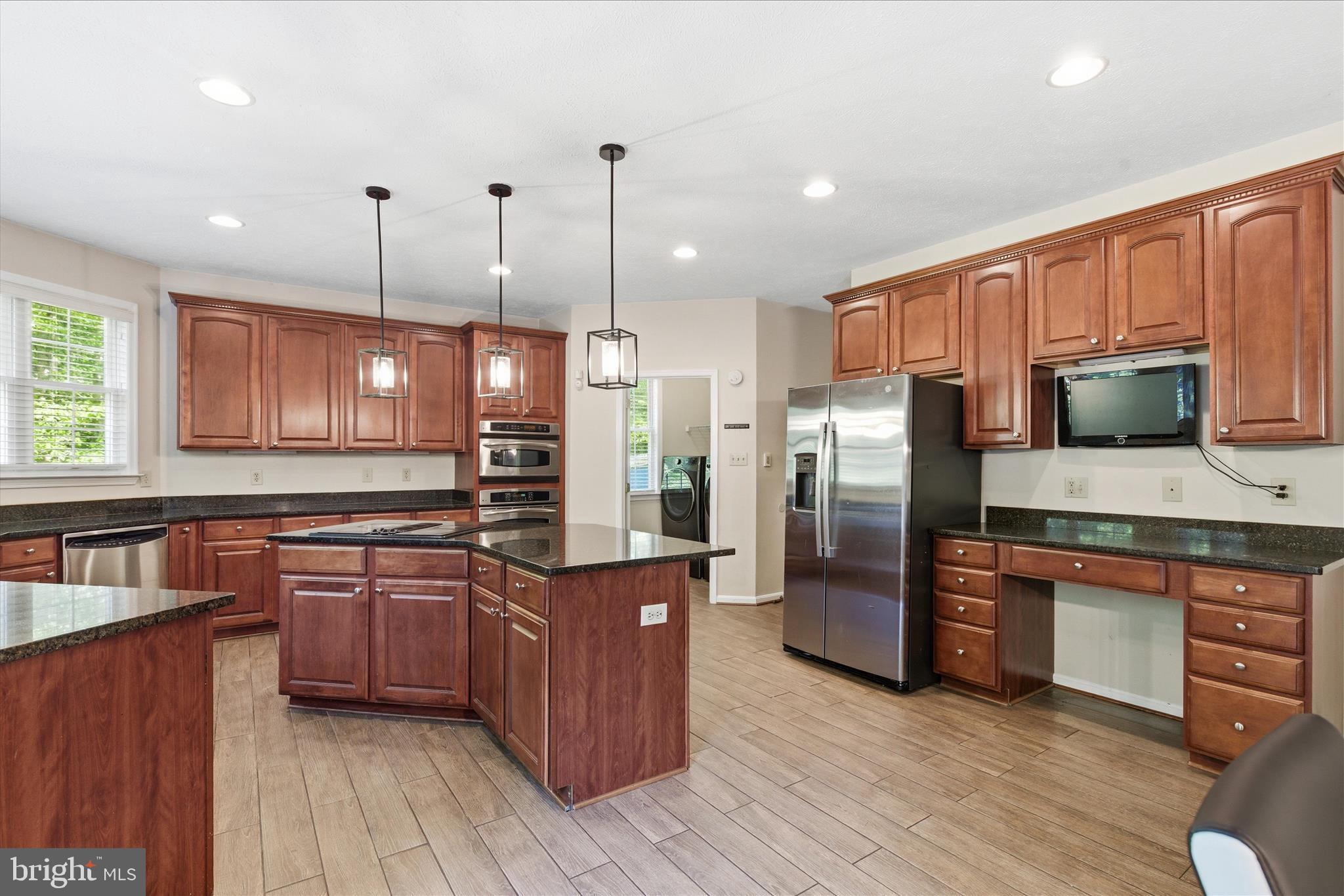 MAPLE BROOKE - Residential