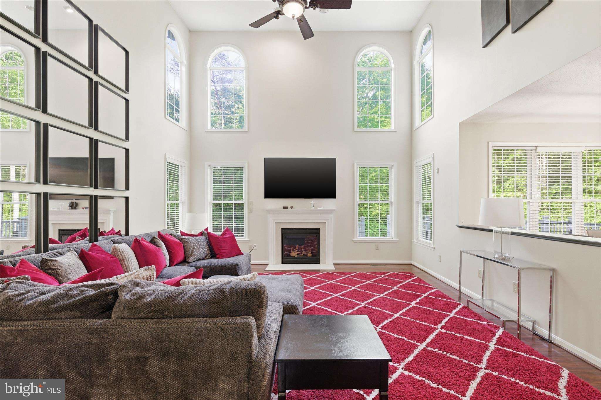 MAPLE BROOKE - Residential