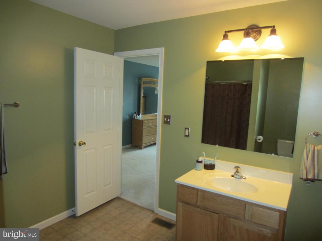 SWEETBRIAR CREEK - Residential