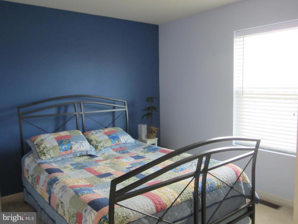 SWEETBRIAR CREEK - Residential