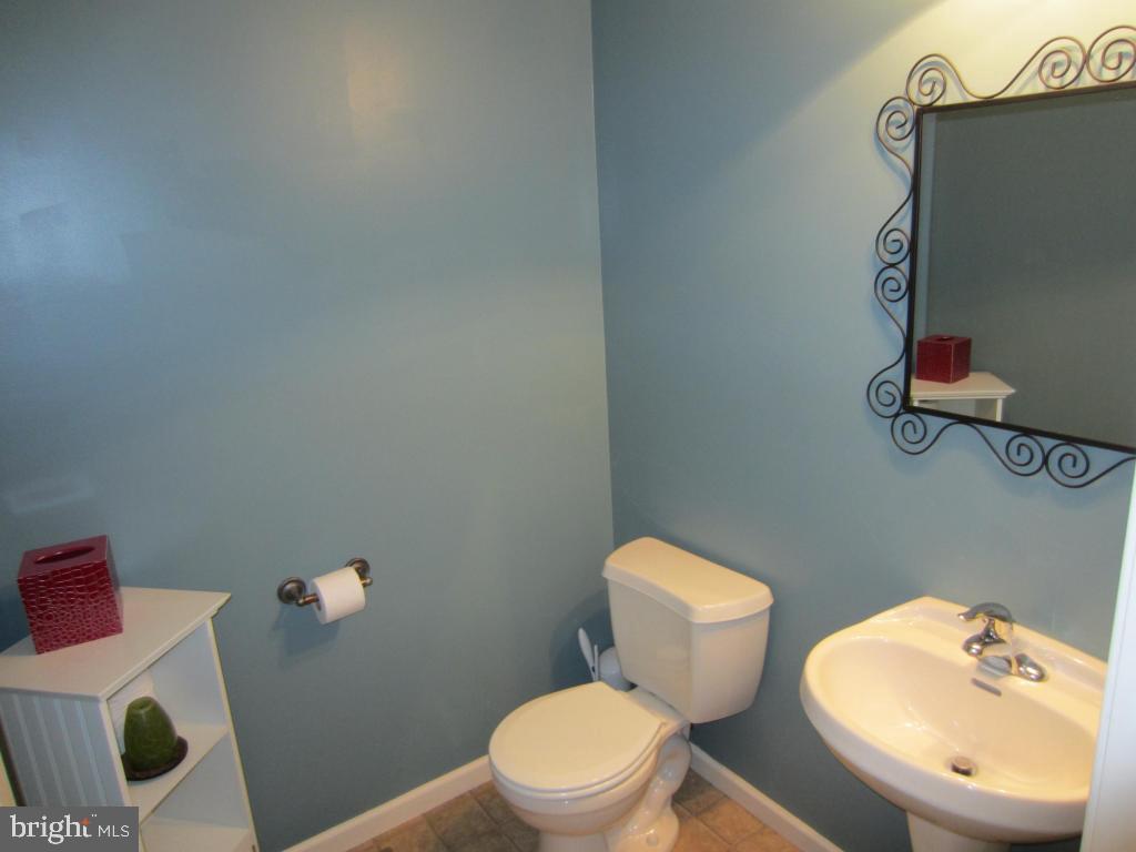 SWEETBRIAR CREEK - Residential
