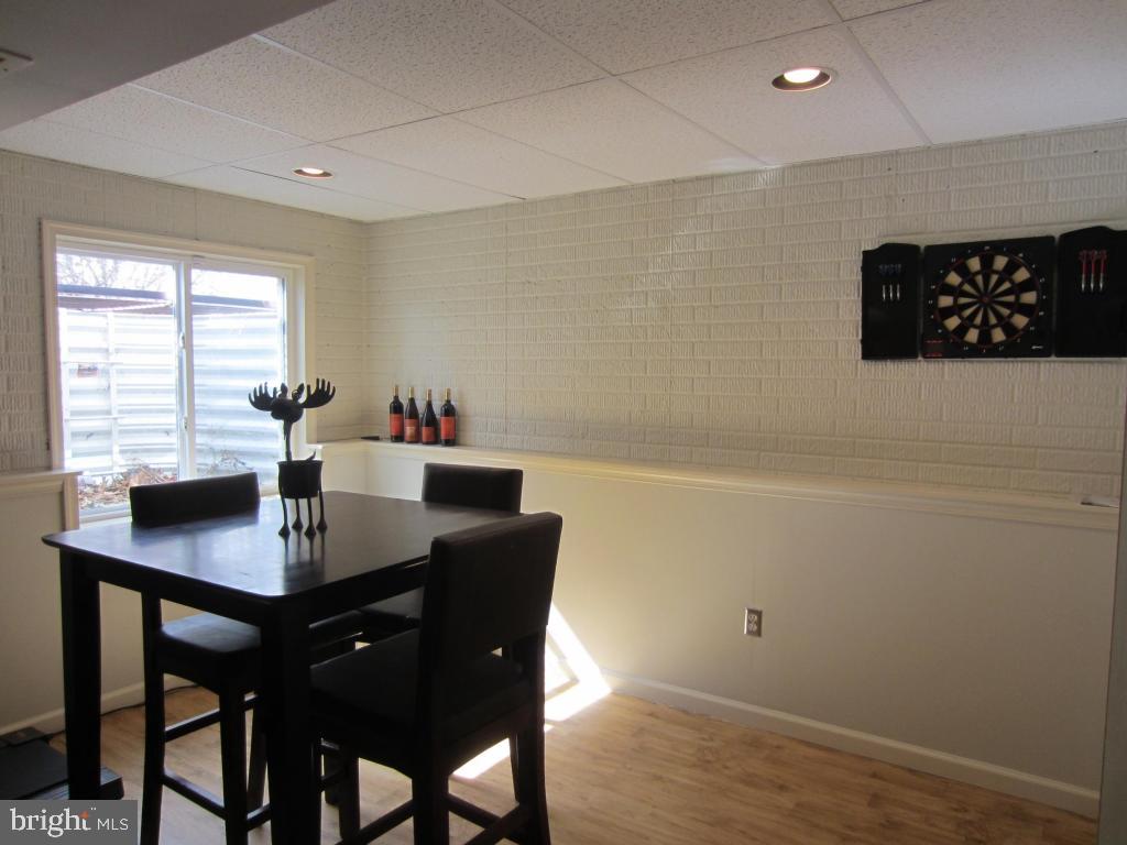 SWEETBRIAR CREEK - Residential