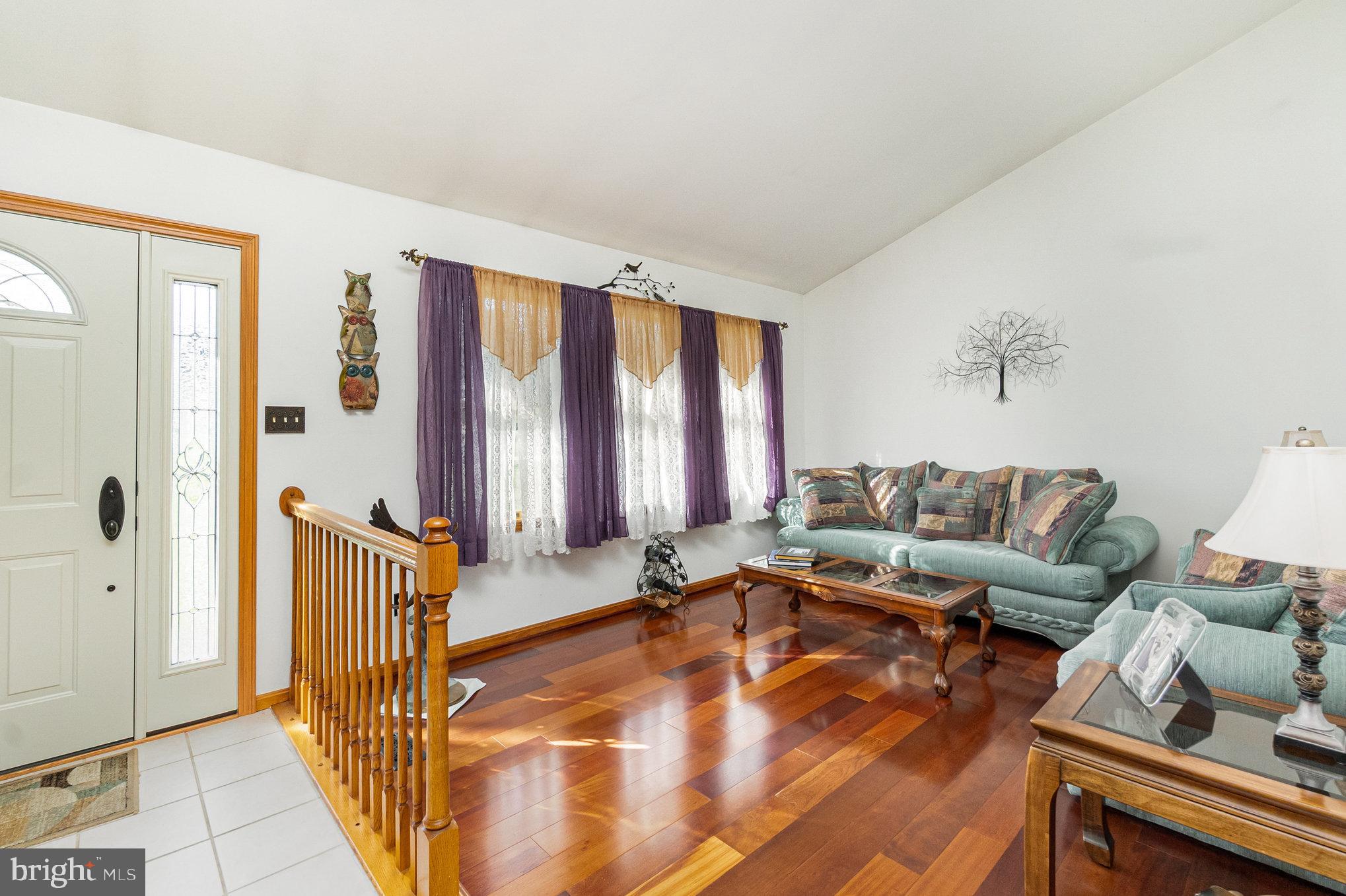 NOTTINGHAM FIELDS - Residential