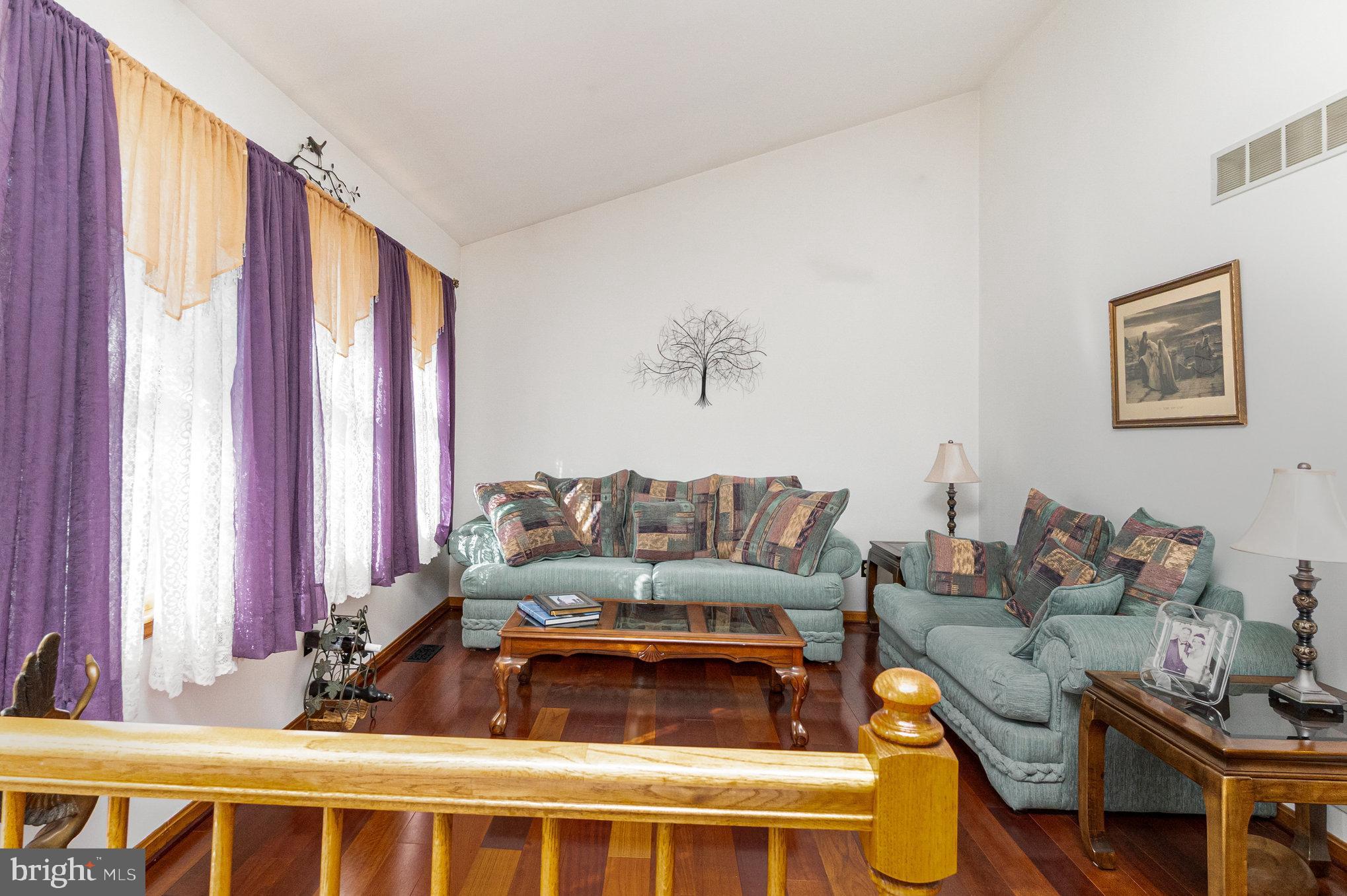 NOTTINGHAM FIELDS - Residential