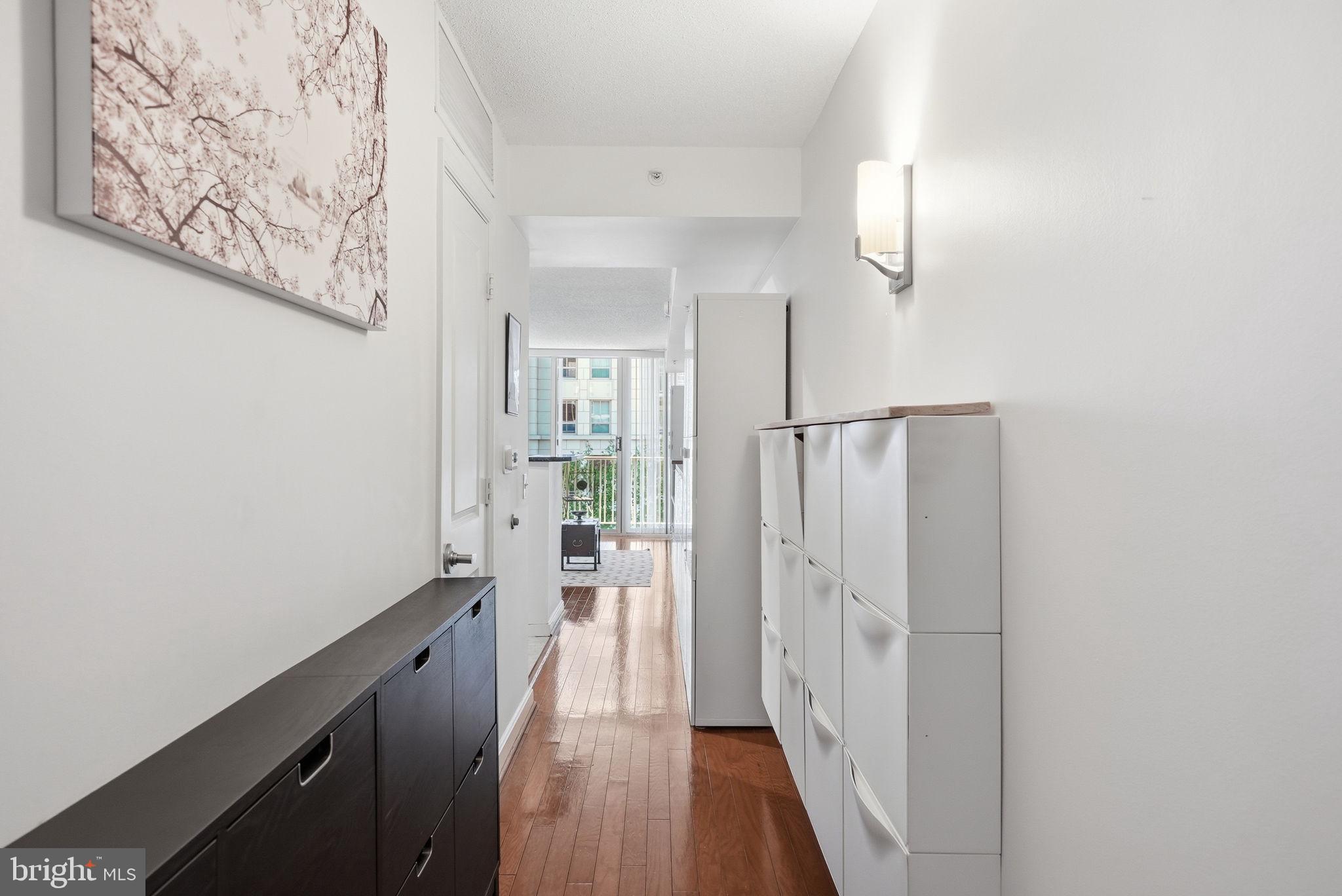 880 N POLLARD STREET 425