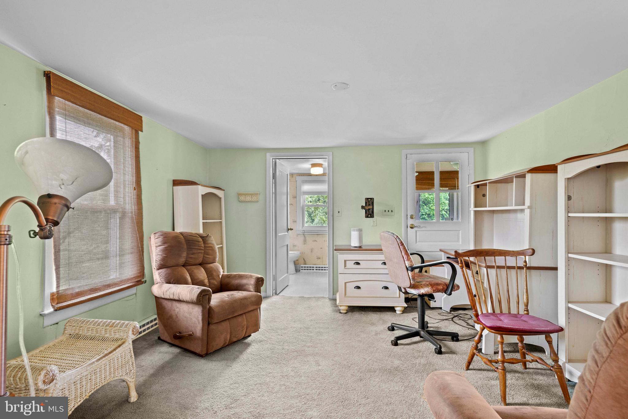 TRACYS LANDING - Residential