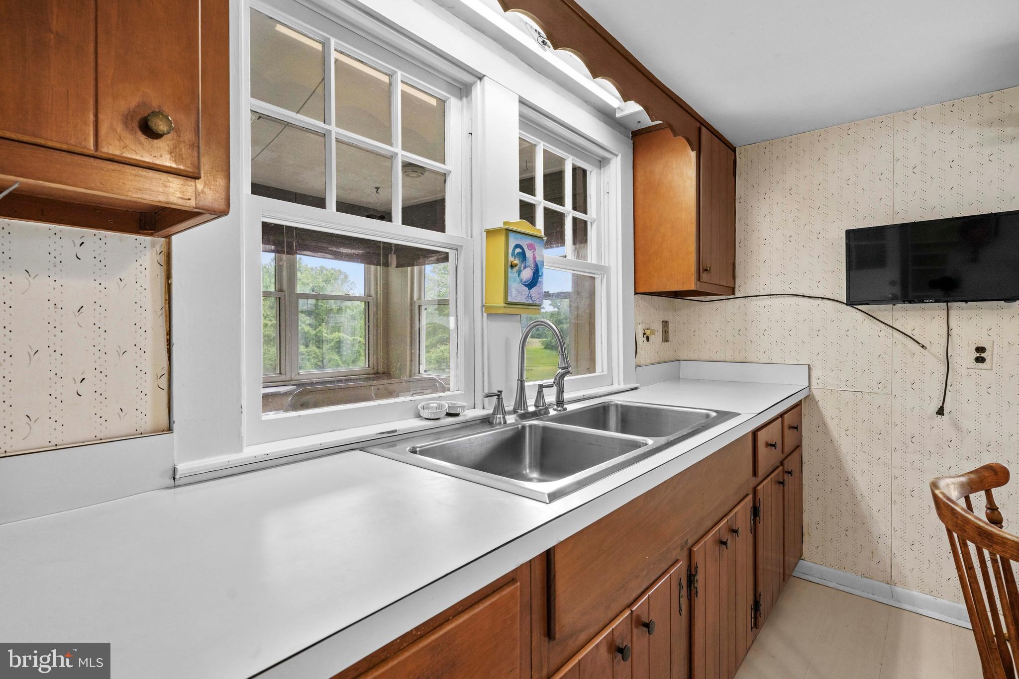 TRACYS LANDING - Residential