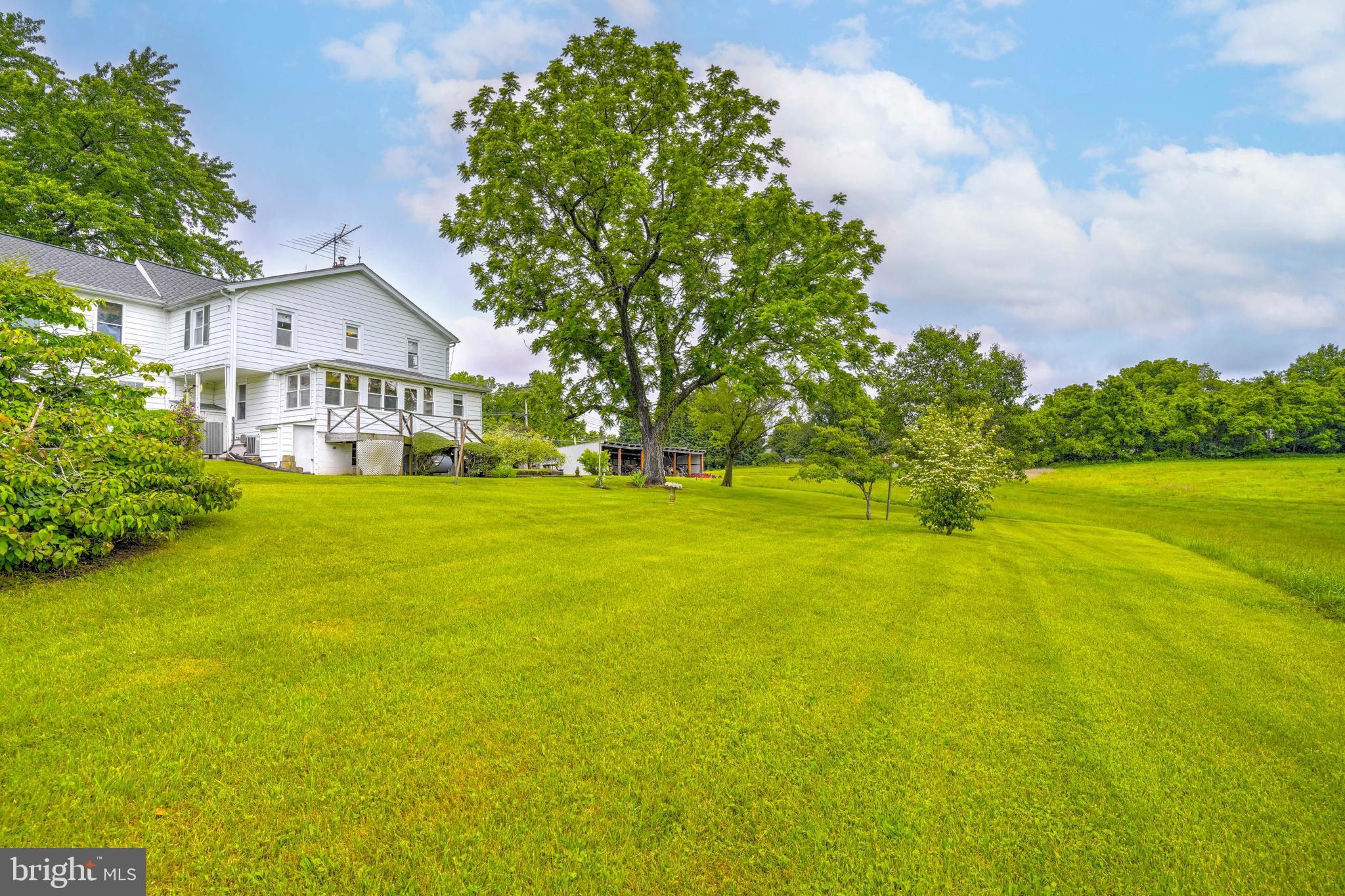 6007 SOLOMONS ISLAND ROAD