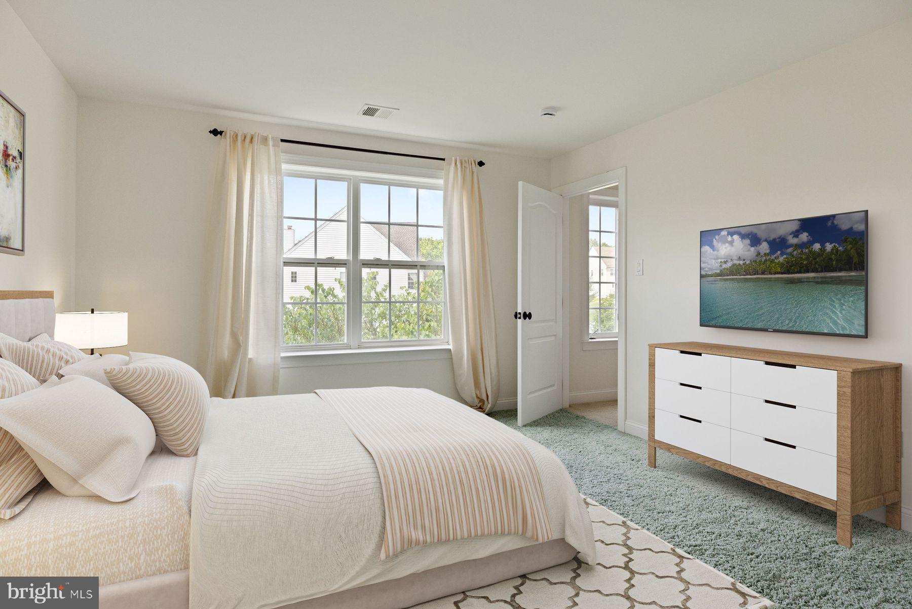 WHISPERING PINES - Residential