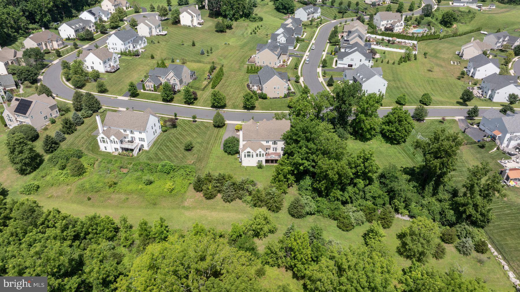 WHISPERING PINES - Residential