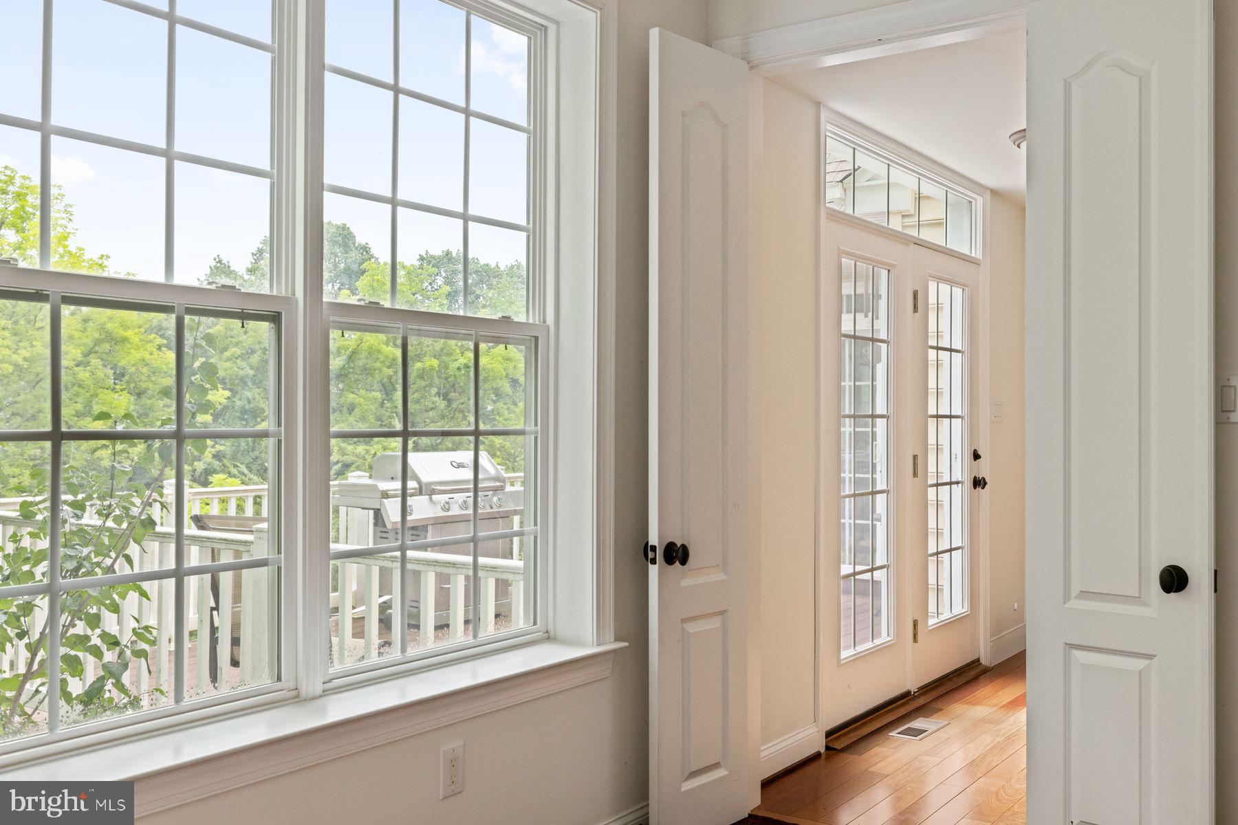 WHISPERING PINES - Residential