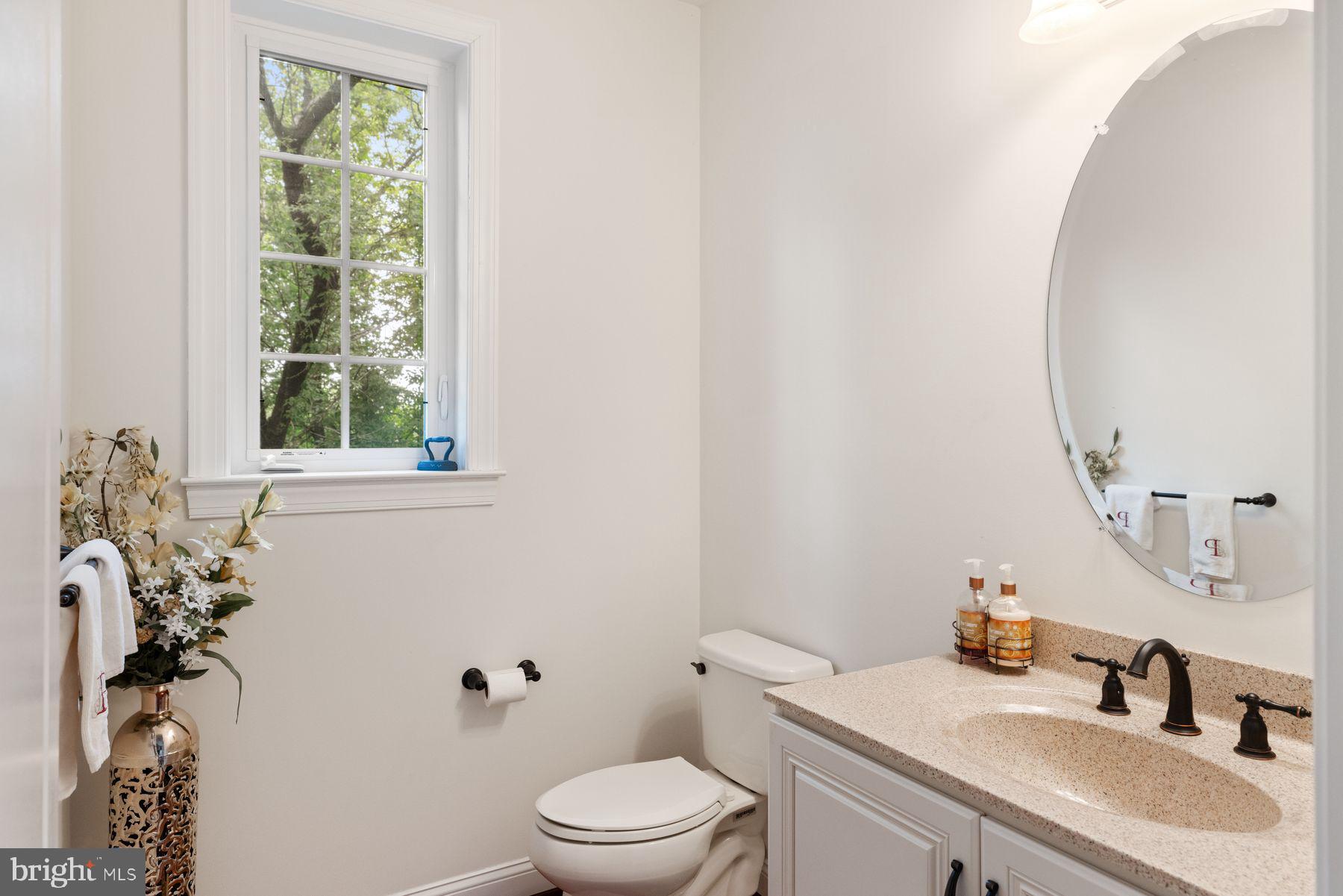 WHISPERING PINES - Residential