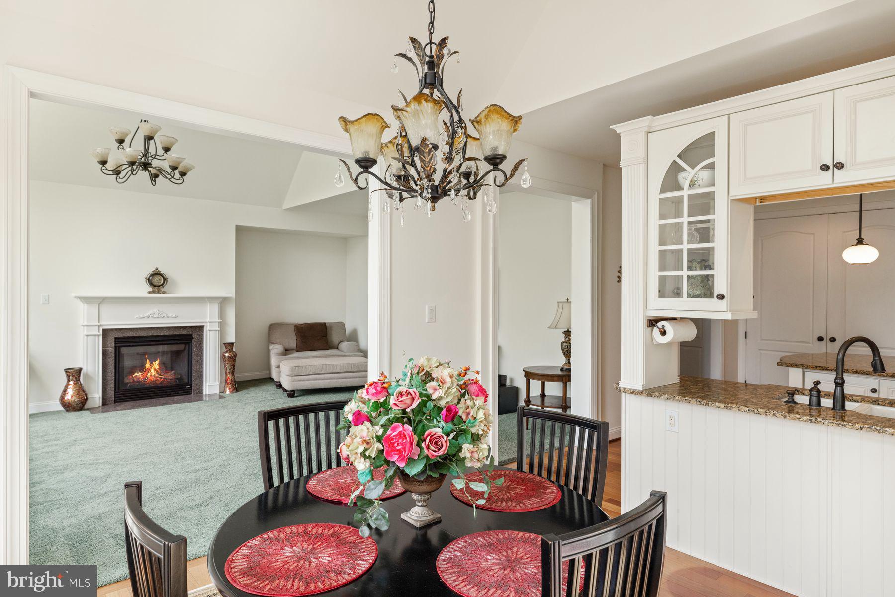 WHISPERING PINES - Residential