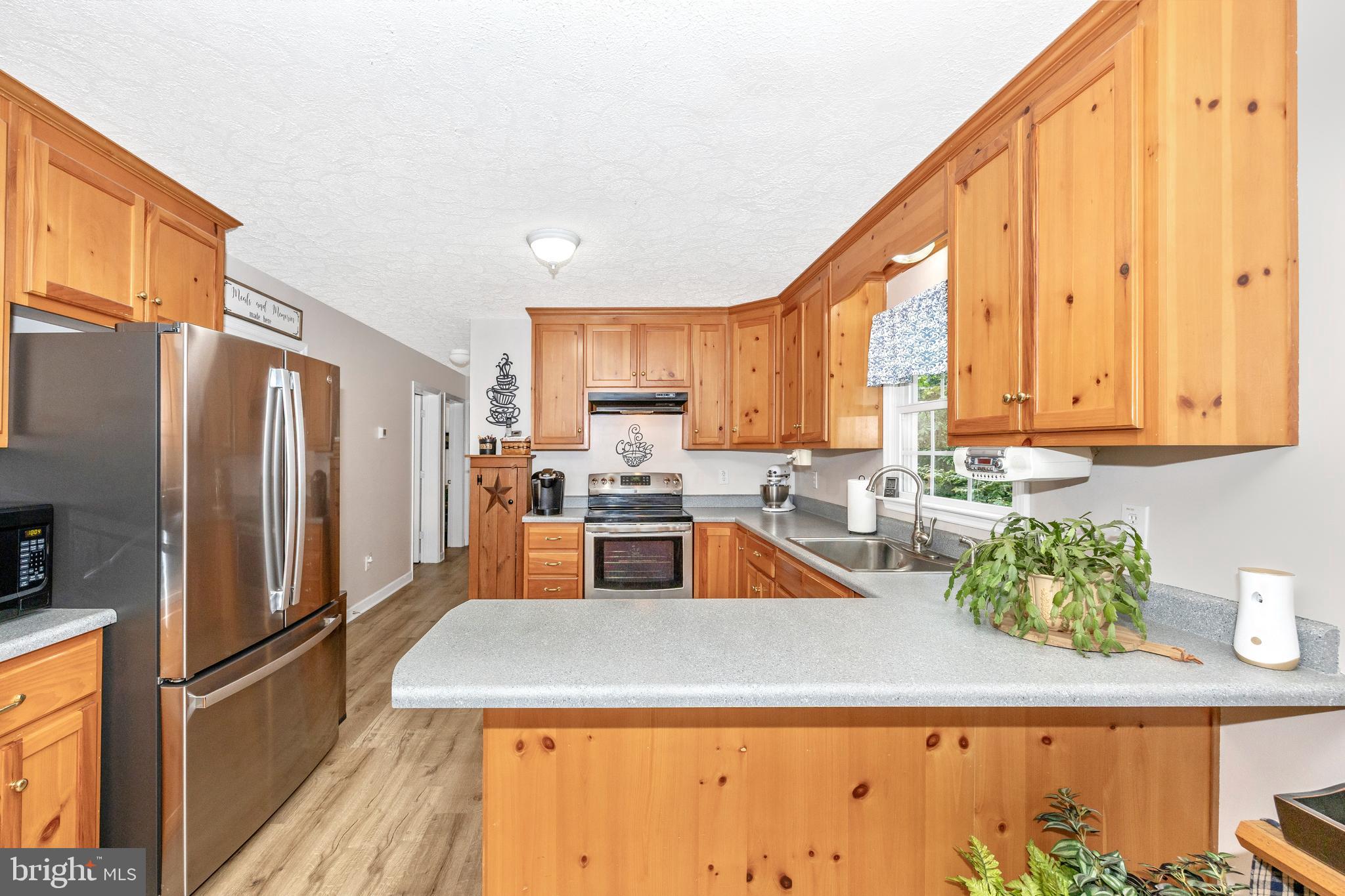 FALLING WATERS - Residential