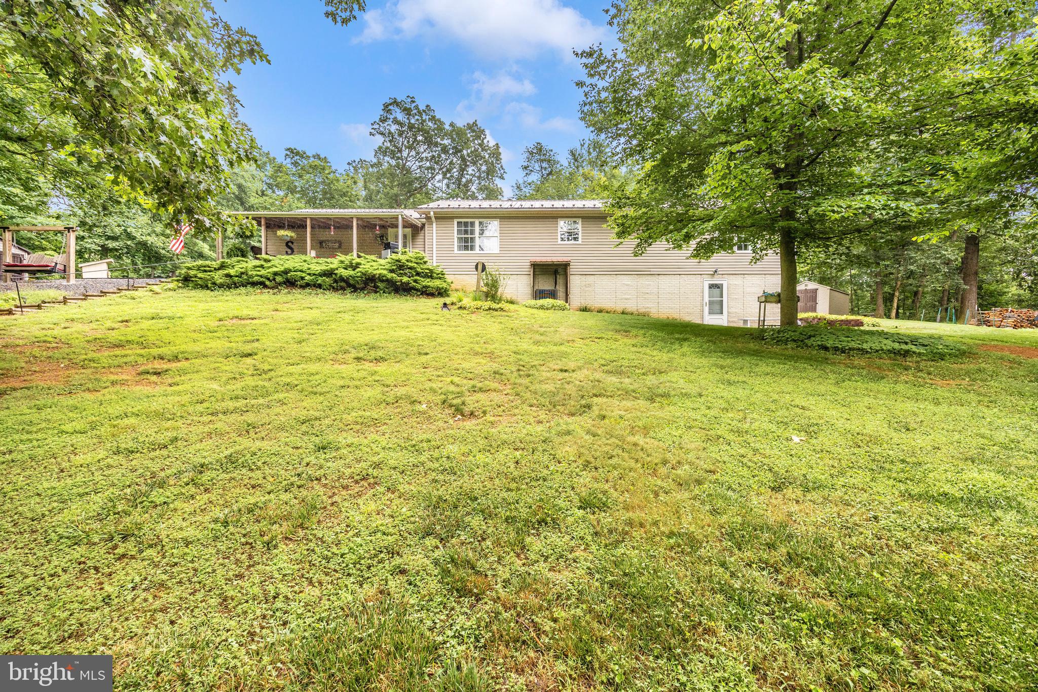 FALLING WATERS - Residential