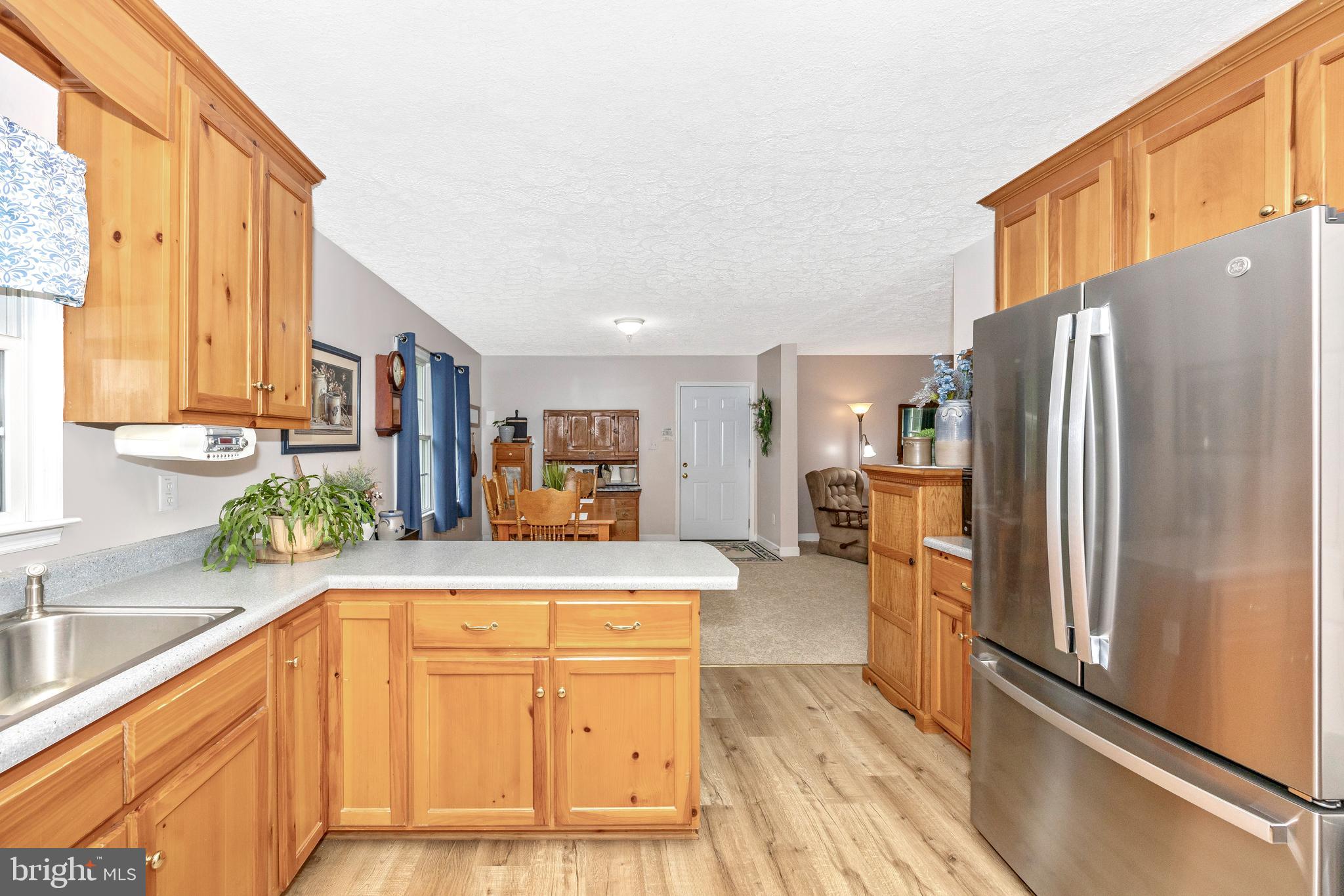 FALLING WATERS - Residential