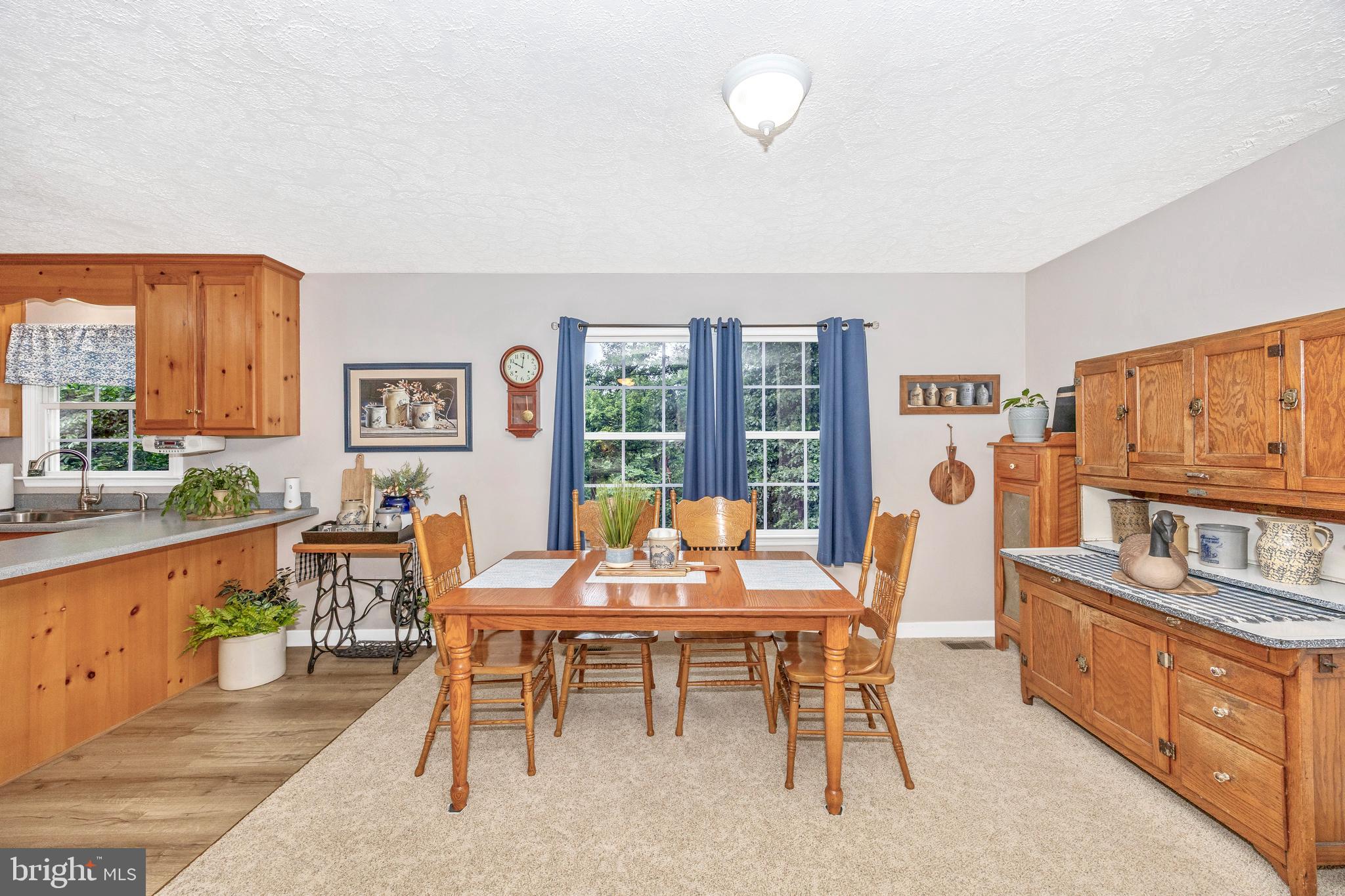 FALLING WATERS - Residential