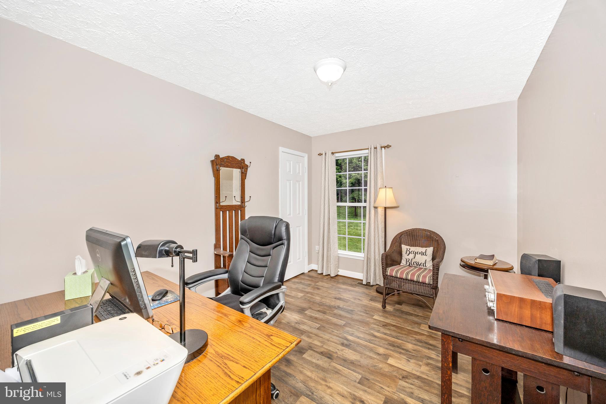 FALLING WATERS - Residential