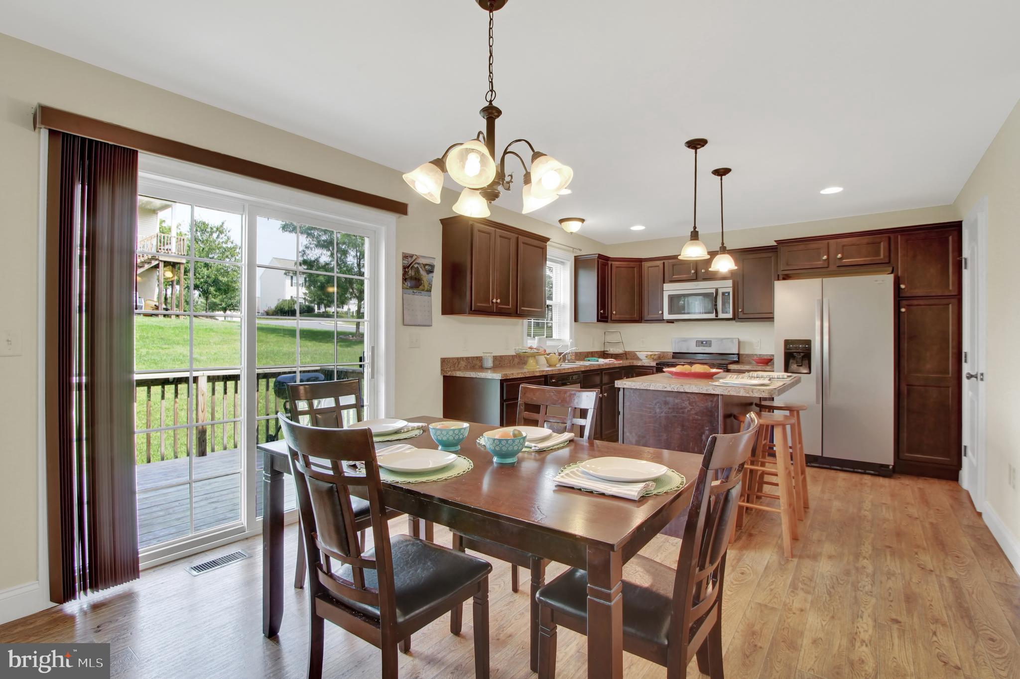 CEDAR HOLLOW - Residential