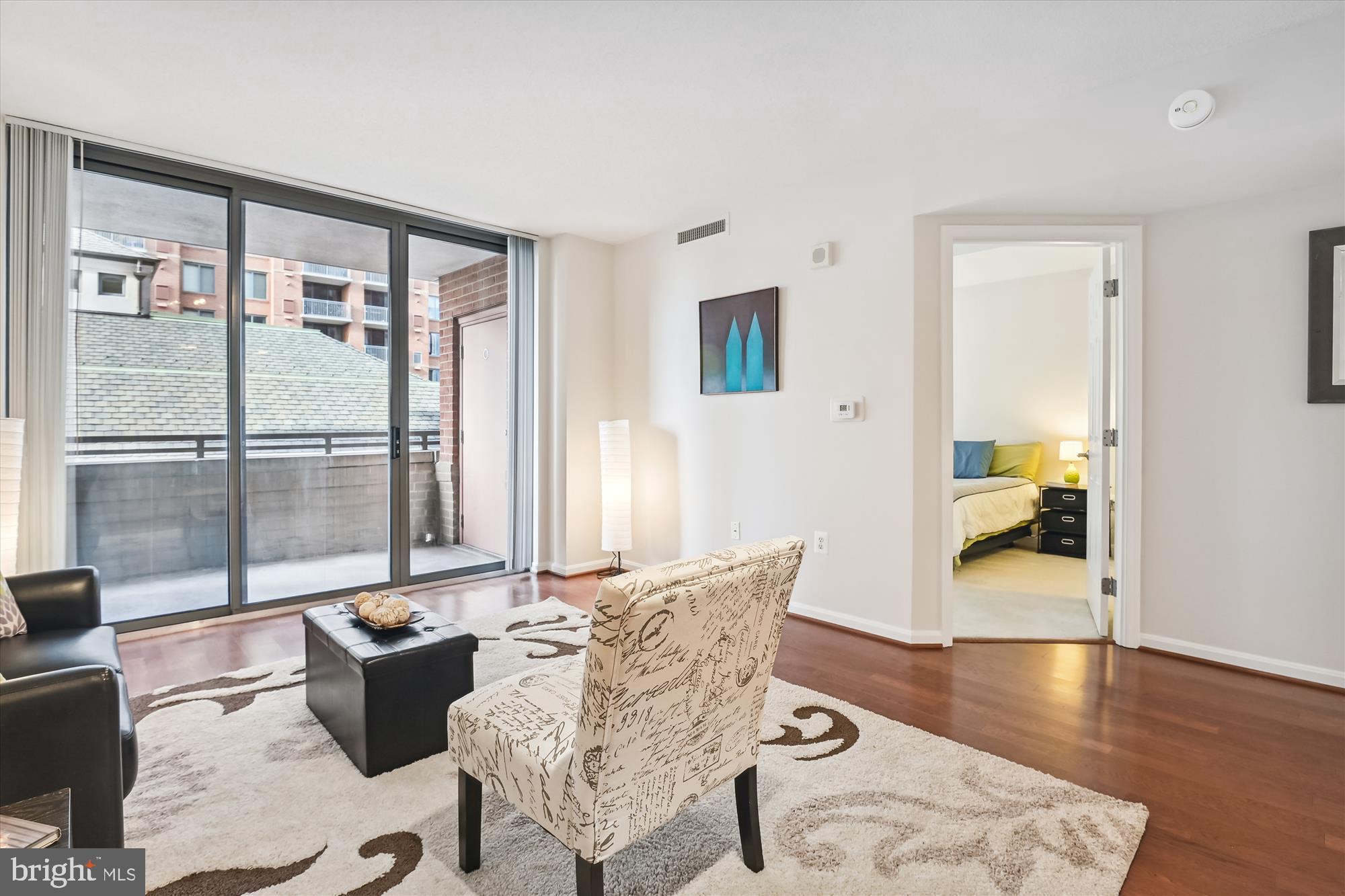 GALLERY AT WHITE FLINT - Residential