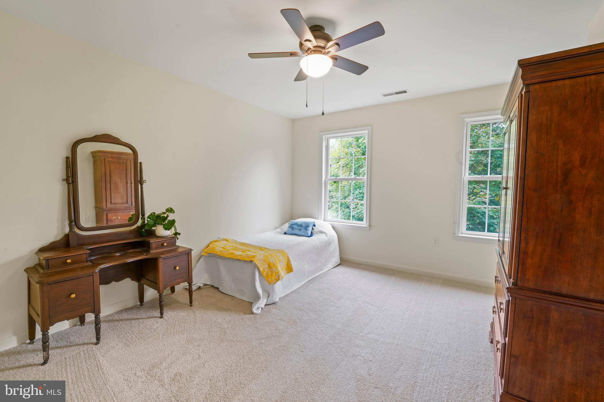 LEISURE ACRES - Residential