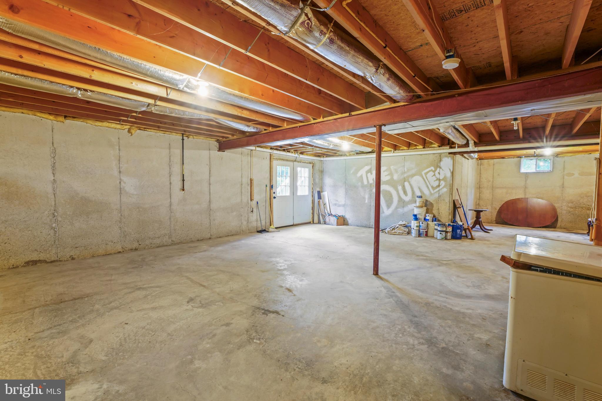 LEISURE ACRES - Residential