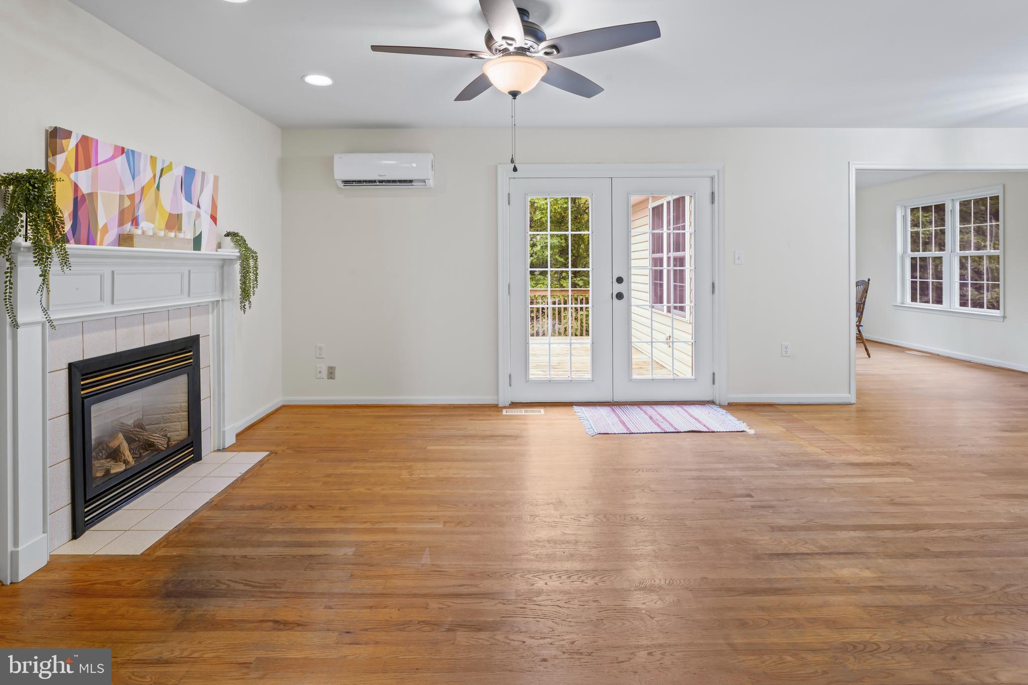 LEISURE ACRES - Residential