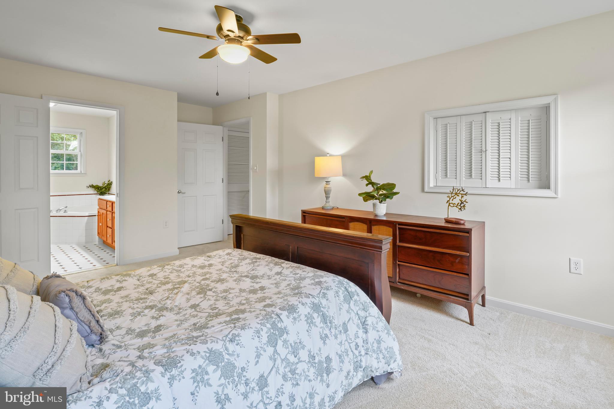 LEISURE ACRES - Residential