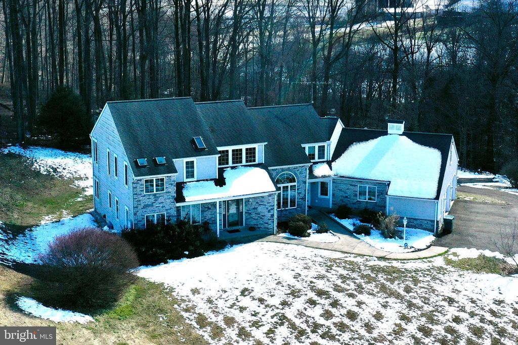 Photo of 131 Cardinal Drive, Quarryville, PA 17566 (MLS # PALA2048990)