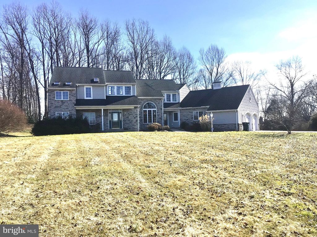 Photo of 131 Cardinal Drive, Quarryville, PA 17566 (MLS # PALA2048990)
