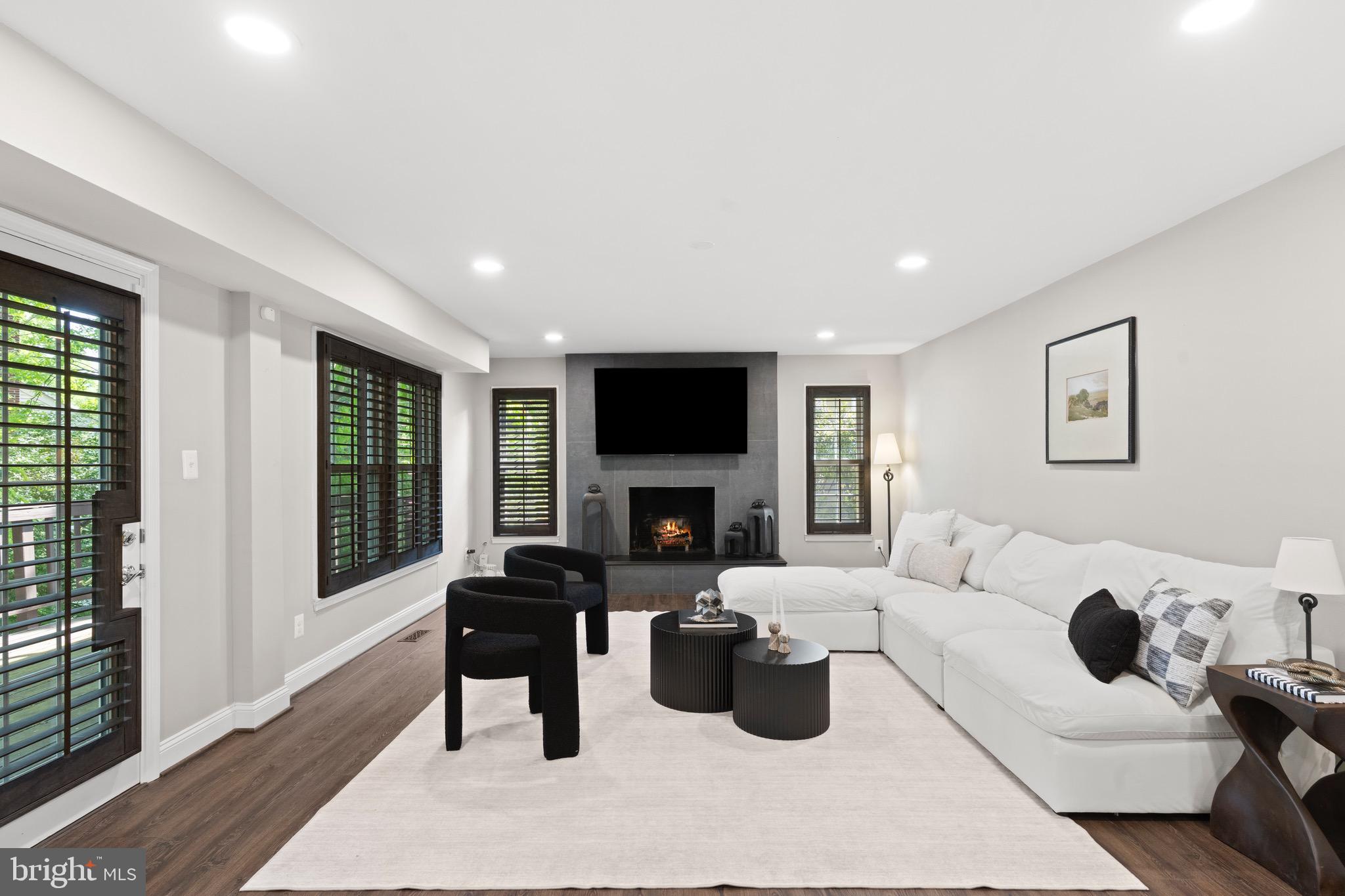 LITTLE ROCKY RUN - Residential