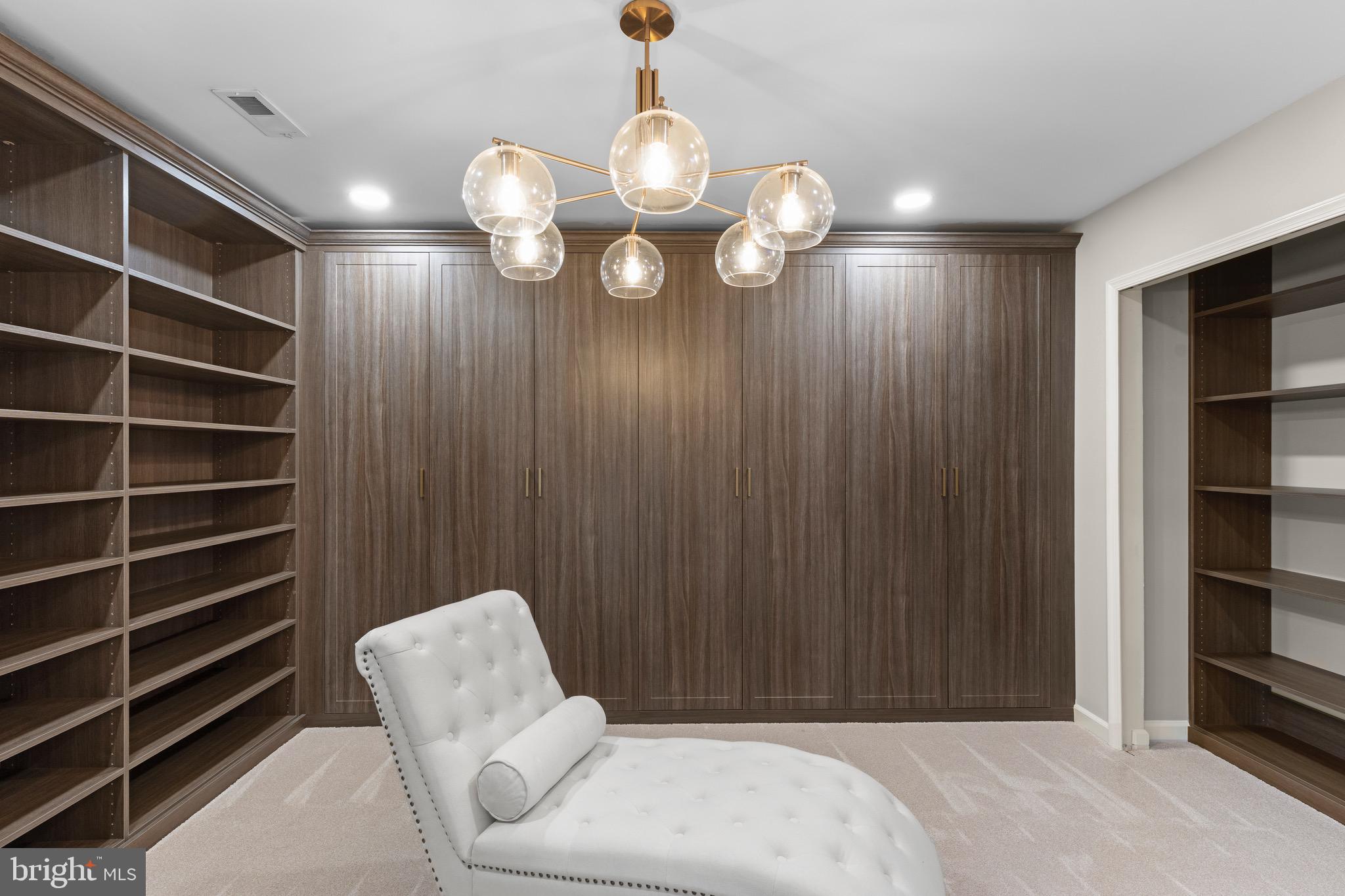 LITTLE ROCKY RUN - Residential